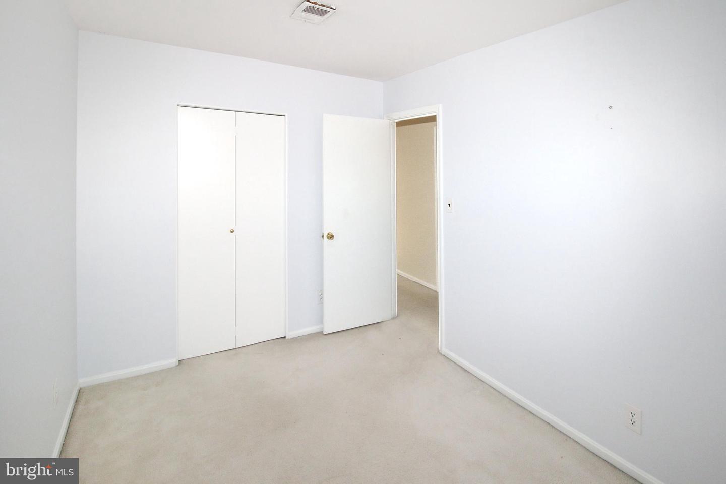 14846 HAYMARKET LN, CENTREVILLE, Virginia 20120, 4 Bedrooms Bedrooms, ,2 BathroomsBathrooms,Residential,For sale,14846 HAYMARKET LN,VAFX2278472 MLS # VAFX2278472