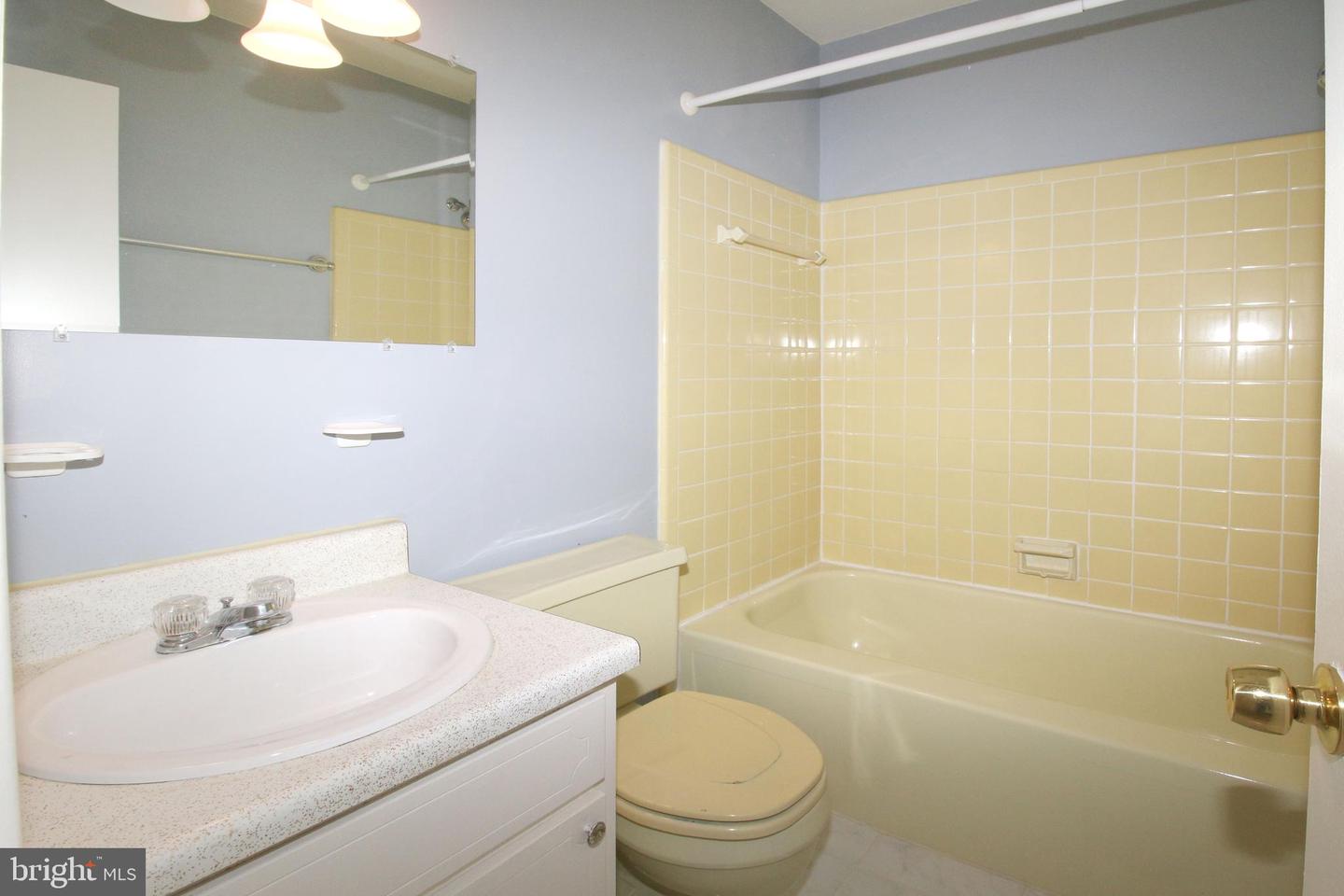 14846 HAYMARKET LN, CENTREVILLE, Virginia 20120, 4 Bedrooms Bedrooms, ,2 BathroomsBathrooms,Residential,For sale,14846 HAYMARKET LN,VAFX2278472 MLS # VAFX2278472