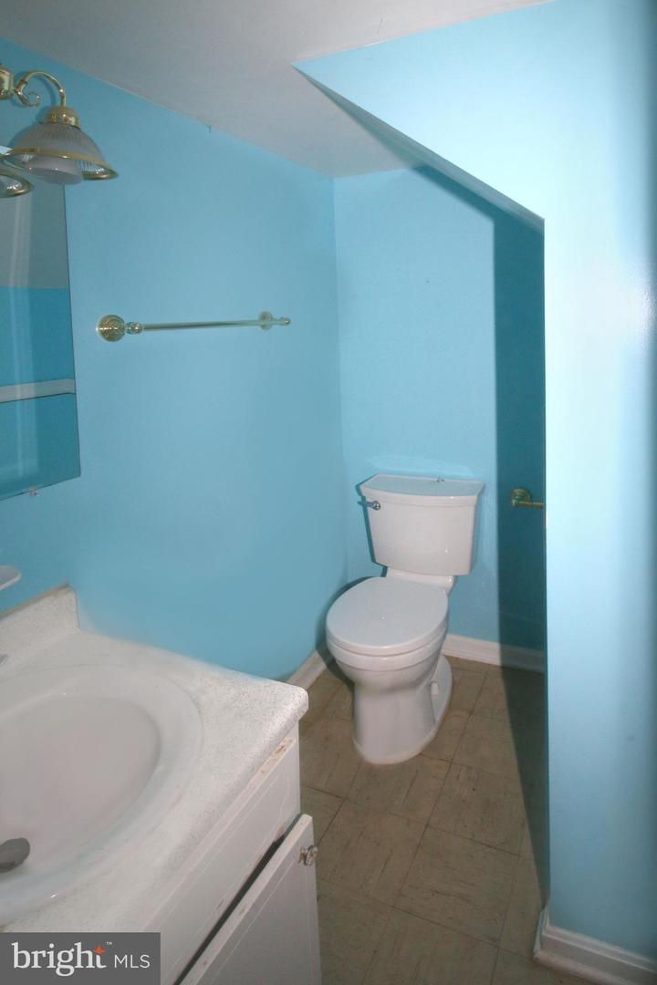 14846 HAYMARKET LN, CENTREVILLE, Virginia 20120, 4 Bedrooms Bedrooms, ,2 BathroomsBathrooms,Residential,For sale,14846 HAYMARKET LN,VAFX2278472 MLS # VAFX2278472