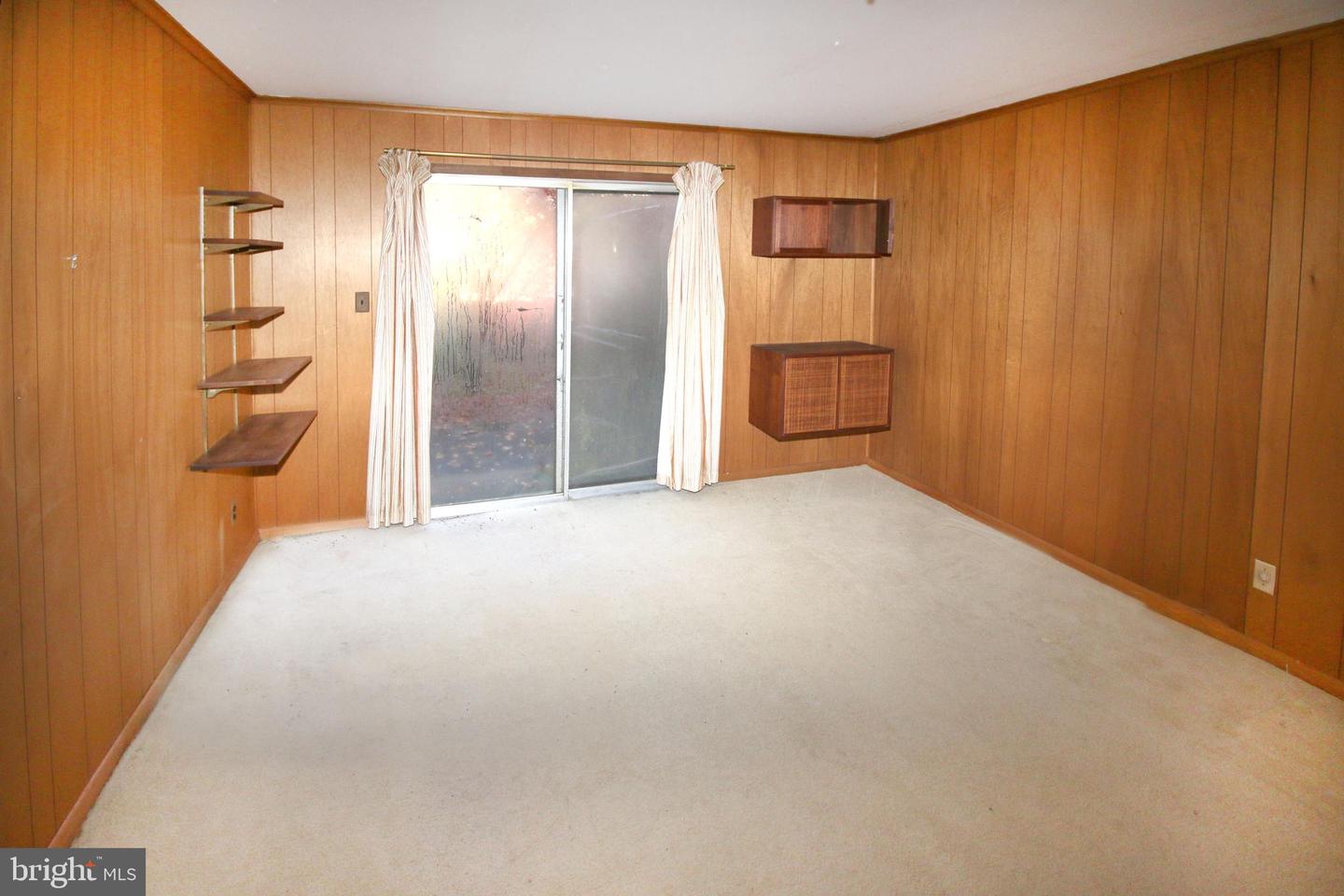 14846 HAYMARKET LN, CENTREVILLE, Virginia 20120, 4 Bedrooms Bedrooms, ,2 BathroomsBathrooms,Residential,For sale,14846 HAYMARKET LN,VAFX2278472 MLS # VAFX2278472