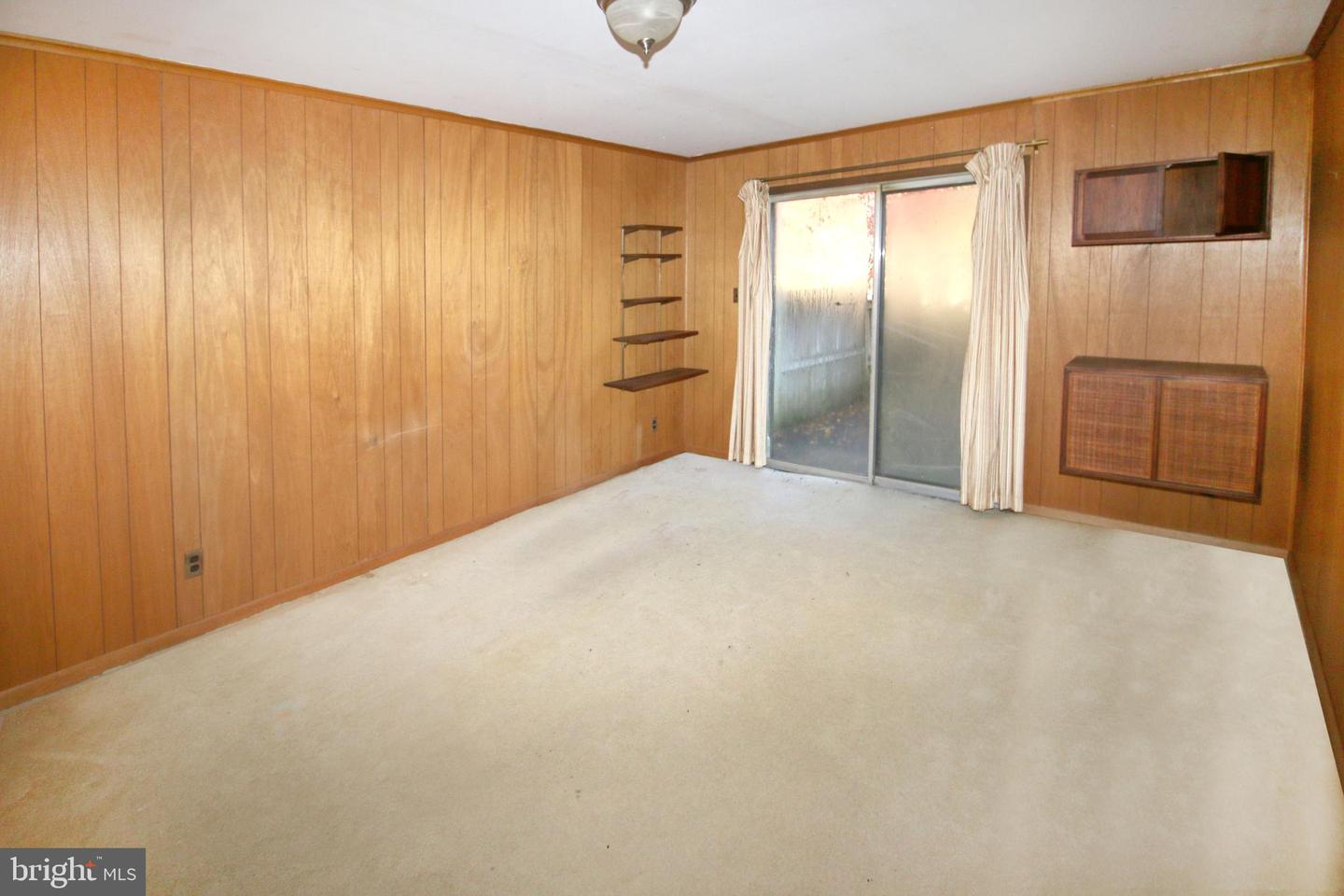 14846 HAYMARKET LN, CENTREVILLE, Virginia 20120, 4 Bedrooms Bedrooms, ,2 BathroomsBathrooms,Residential,For sale,14846 HAYMARKET LN,VAFX2278472 MLS # VAFX2278472