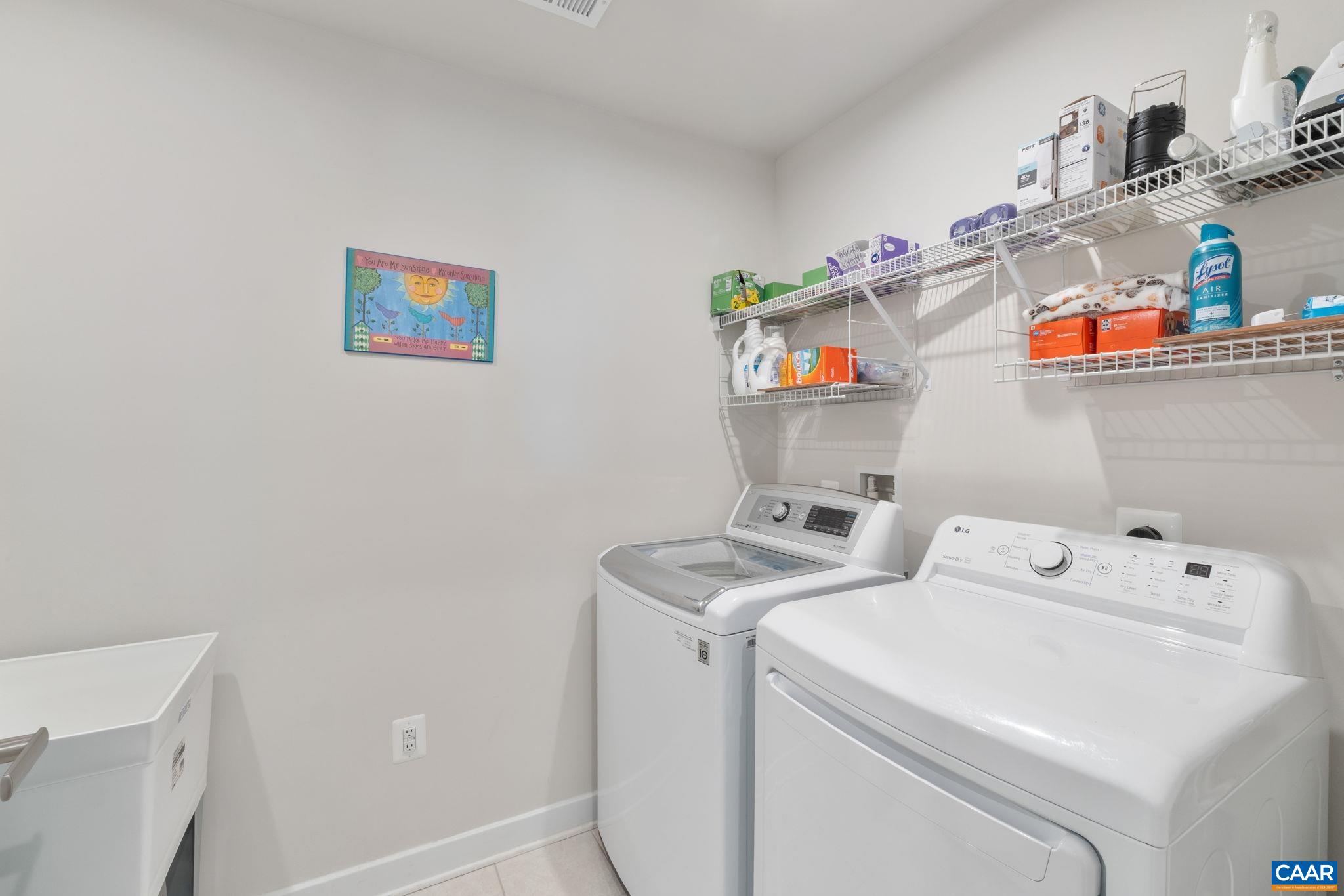 27 PINE KNOT DR, PALMYRA, Virginia 22963, 3 Bedrooms Bedrooms, ,2 BathroomsBathrooms,Residential,27 PINE KNOT DR,669885 MLS # 669885 27 PINE KNOT DR, PALMYRA, Virginia 22963, 3 Bedrooms Bedrooms, ,2 BathroomsBathrooms,Residential,27 PINE KNOT DR,669885 MLS # 669885