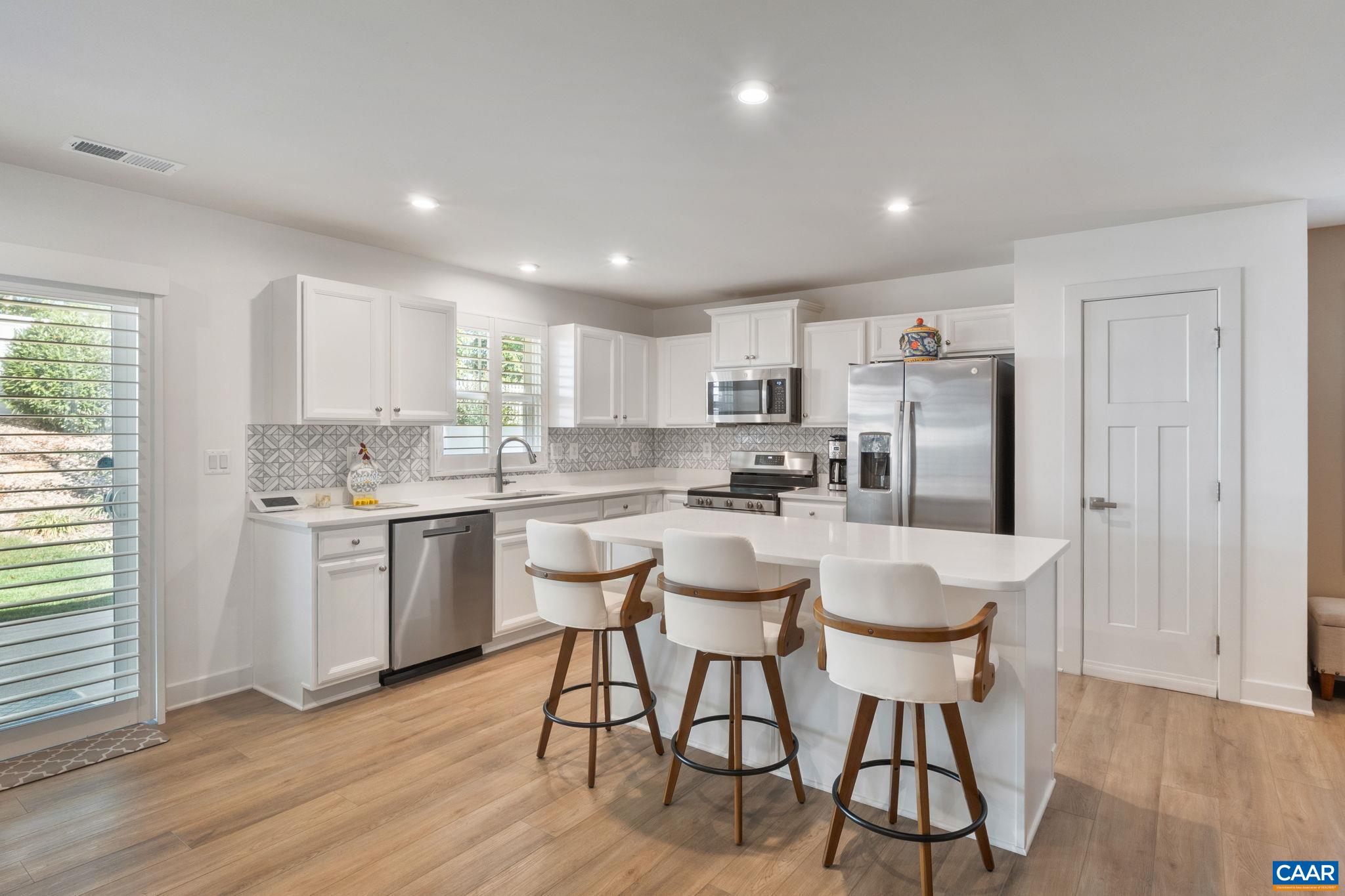 27 PINE KNOT DR, PALMYRA, Virginia 22963, 3 Bedrooms Bedrooms, ,2 BathroomsBathrooms,Residential,27 PINE KNOT DR,669885 MLS # 669885 27 PINE KNOT DR, PALMYRA, Virginia 22963, 3 Bedrooms Bedrooms, ,2 BathroomsBathrooms,Residential,27 PINE KNOT DR,669885 MLS # 669885