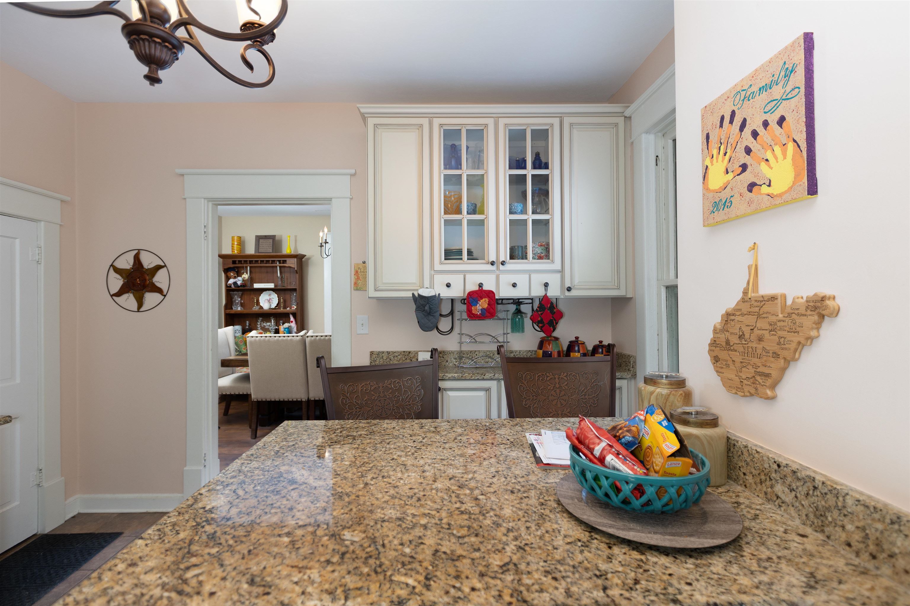 2144 WALNUT AVE, BUENA VISTA, Virginia 24416, 3 Bedrooms Bedrooms, ,2 BathroomsBathrooms,Residential,2144 WALNUT AVE,670904 MLS # 670904 2144 WALNUT AVE, BUENA VISTA, Virginia 24416, 3 Bedrooms Bedrooms, ,2 BathroomsBathrooms,Residential,2144 WALNUT AVE,670904 MLS # 670904