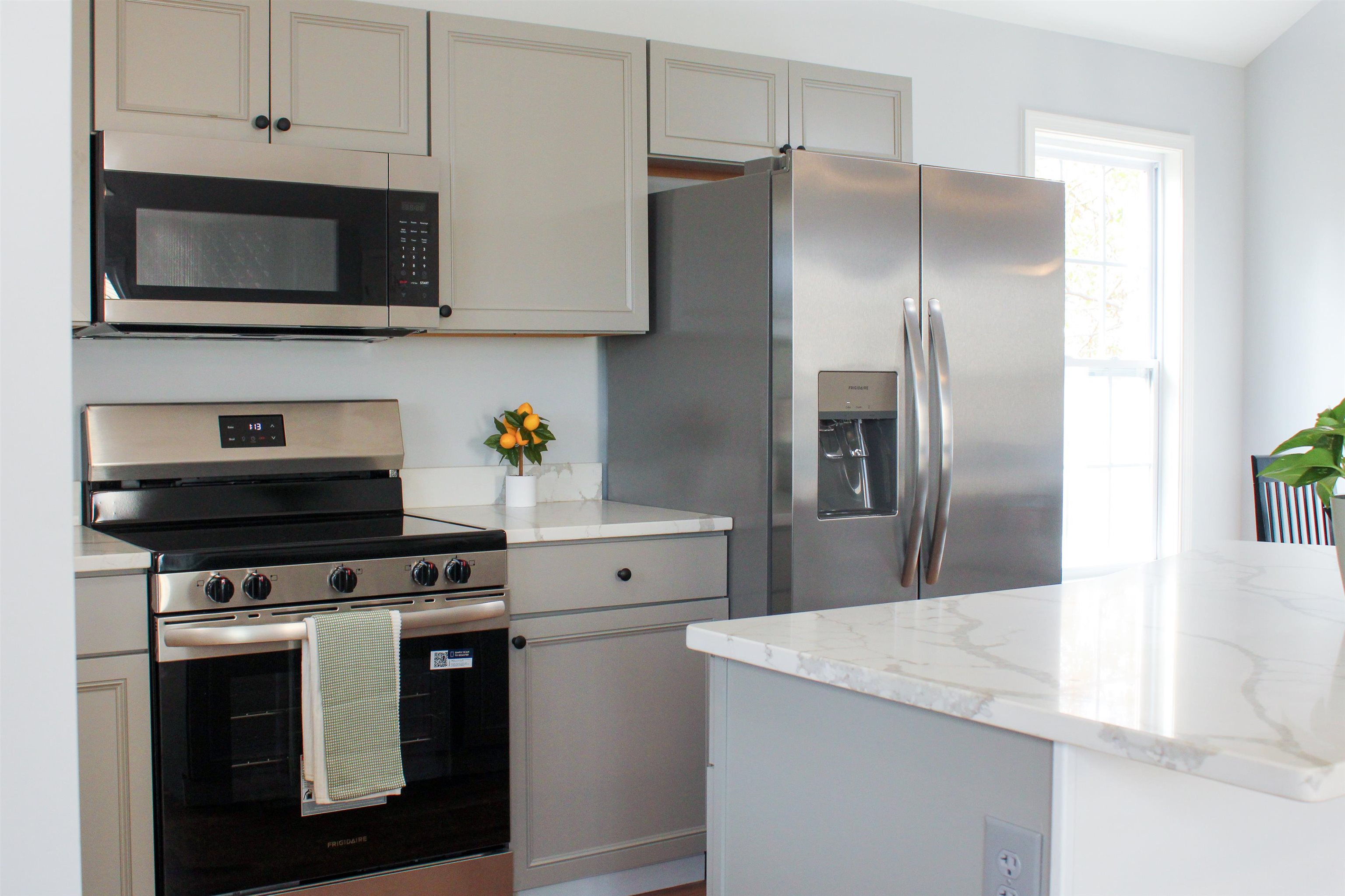 312 N WAVERLY ST, STAUNTON, Virginia 24401, 3 Bedrooms Bedrooms, ,2 BathroomsBathrooms,Residential,312 N WAVERLY ST,670905 MLS # 670905