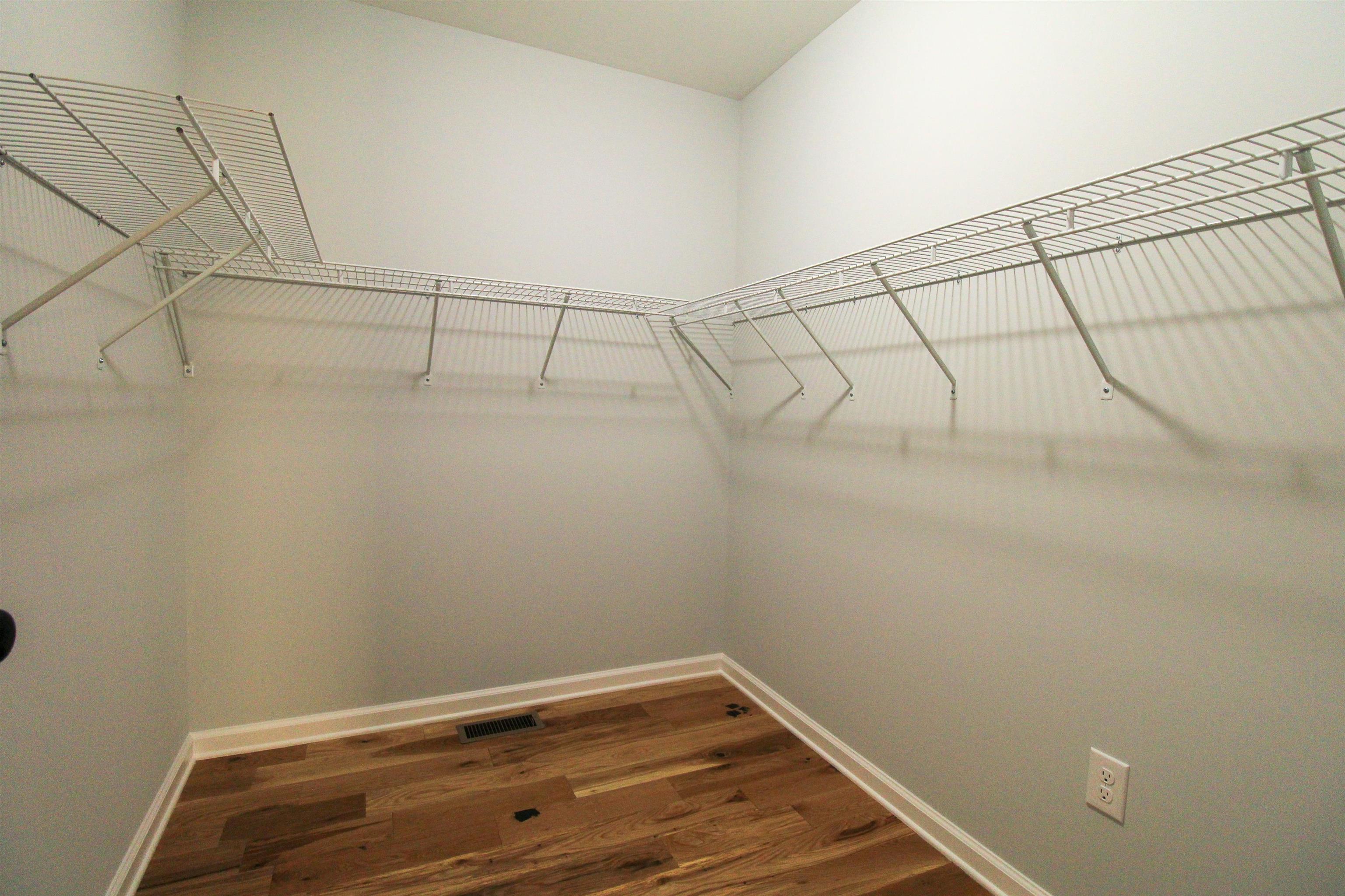 312 N WAVERLY ST, STAUNTON, Virginia 24401, 3 Bedrooms Bedrooms, ,2 BathroomsBathrooms,Residential,312 N WAVERLY ST,670905 MLS # 670905