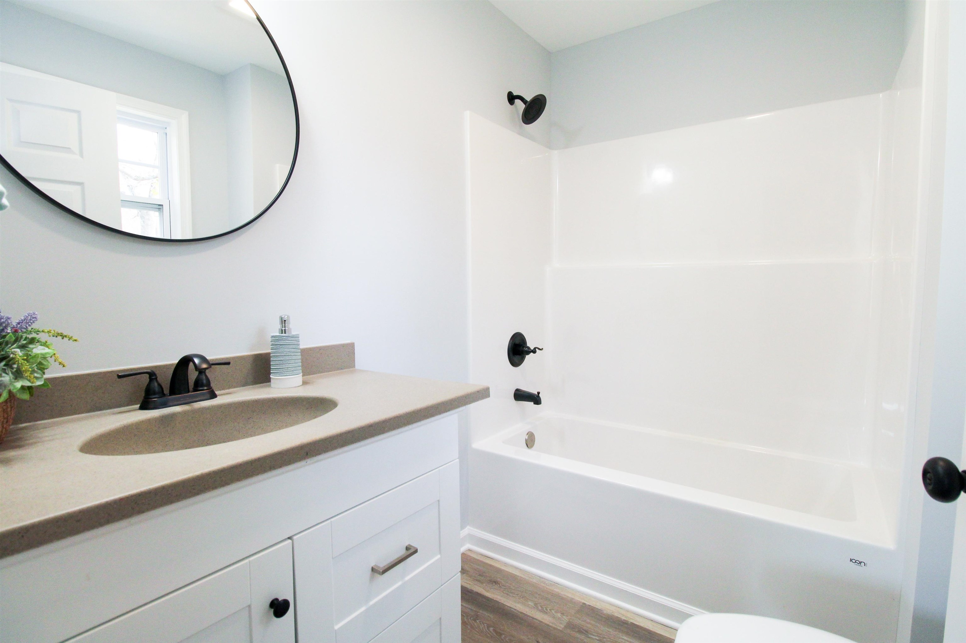 312 N WAVERLY ST, STAUNTON, Virginia 24401, 3 Bedrooms Bedrooms, ,2 BathroomsBathrooms,Residential,312 N WAVERLY ST,670905 MLS # 670905