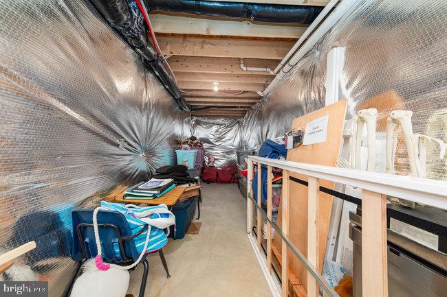 2082 MALLARD LN, LOCUST GROVE, Virginia 22508, 4 Bedrooms Bedrooms, 7 Rooms Rooms,2 BathroomsBathrooms,Residential,For sale,2082 MALLARD LN,VAOR2012632 MLS # VAOR2012632