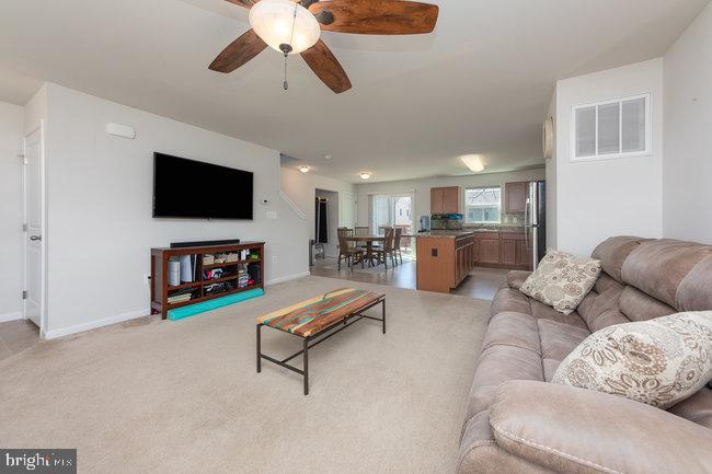 2082 MALLARD LN, LOCUST GROVE, Virginia 22508, 4 Bedrooms Bedrooms, 7 Rooms Rooms,2 BathroomsBathrooms,Residential,For sale,2082 MALLARD LN,VAOR2012632 MLS # VAOR2012632