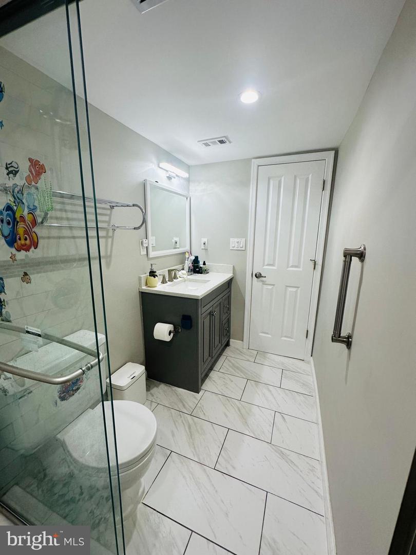 5051 7TH RD S #201, ARLINGTON, Virginia 22204, 1 Bedroom Bedrooms, ,1 BathroomBathrooms,Residential,For sale,5051 7TH RD S #201,VAAR2065352 MLS # VAAR2065352