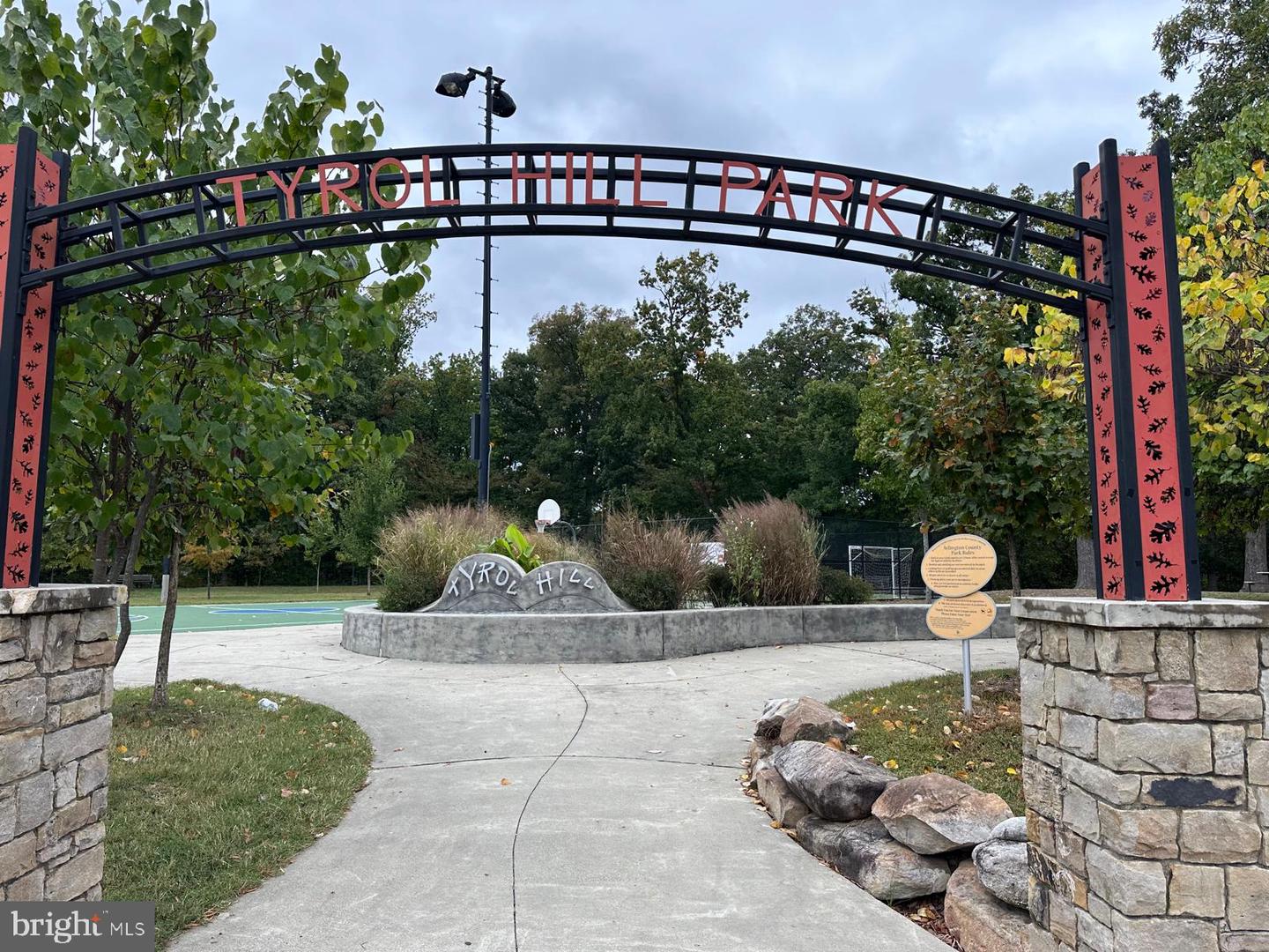 5051 7TH RD S #201, ARLINGTON, Virginia 22204, 1 Bedroom Bedrooms, ,1 BathroomBathrooms,Residential,For sale,5051 7TH RD S #201,VAAR2065352 MLS # VAAR2065352