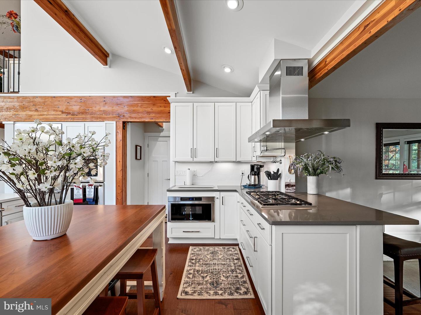 1083 LAKEVIEW DR, CROSS JUNCTION, Virginia 22625, 3 Bedrooms Bedrooms, ,2 BathroomsBathrooms,Residential,For sale,1083 LAKEVIEW DR,VAFV2037678 MLS # VAFV2037678