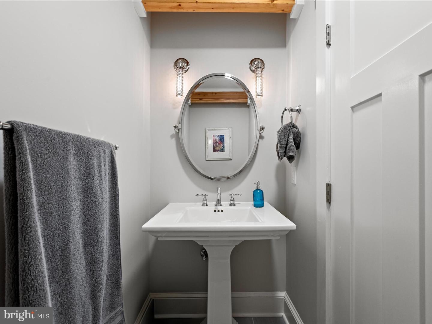 1083 LAKEVIEW DR, CROSS JUNCTION, Virginia 22625, 3 Bedrooms Bedrooms, ,2 BathroomsBathrooms,Residential,For sale,1083 LAKEVIEW DR,VAFV2037678 MLS # VAFV2037678