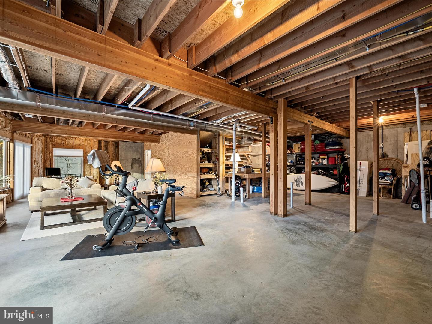 1083 LAKEVIEW DR, CROSS JUNCTION, Virginia 22625, 3 Bedrooms Bedrooms, ,2 BathroomsBathrooms,Residential,For sale,1083 LAKEVIEW DR,VAFV2037678 MLS # VAFV2037678