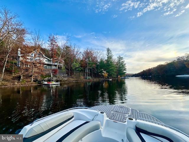 1083 LAKEVIEW DR, CROSS JUNCTION, Virginia 22625, 3 Bedrooms Bedrooms, ,2 BathroomsBathrooms,Residential,For sale,1083 LAKEVIEW DR,VAFV2037678 MLS # VAFV2037678