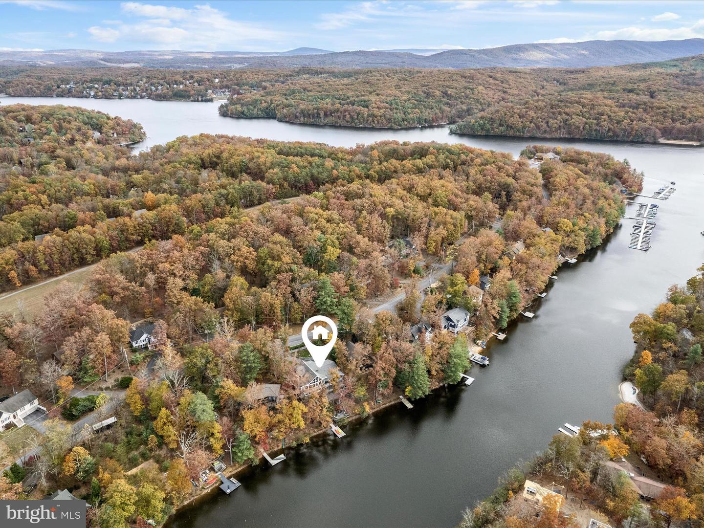 1083 LAKEVIEW DR, CROSS JUNCTION, Virginia 22625, 3 Bedrooms Bedrooms, ,2 BathroomsBathrooms,Residential,For sale,1083 LAKEVIEW DR,VAFV2037678 MLS # VAFV2037678