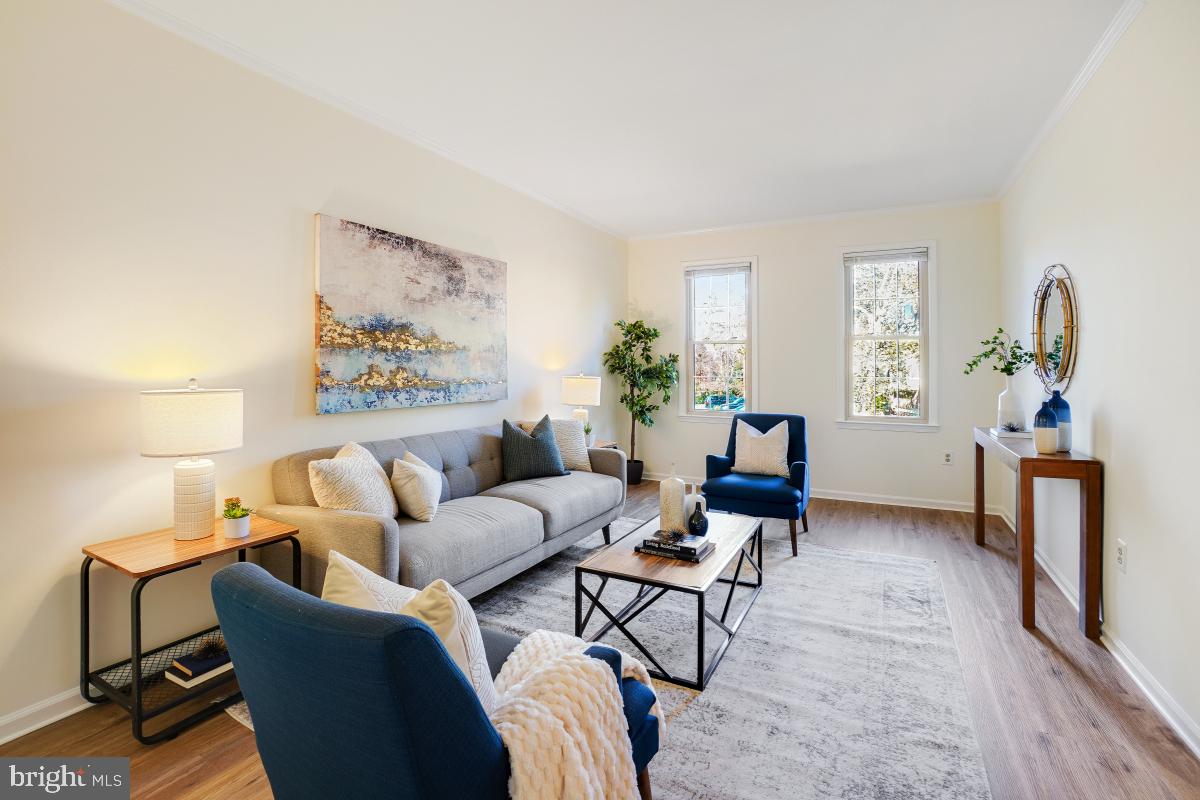 5004 HERITAGE LN, ALEXANDRIA, Virginia 22311, 3 Bedrooms Bedrooms, ,2 BathroomsBathrooms,Residential,For sale,5004 HERITAGE LN,VAAX2051316 MLS # VAAX2051316 5004 HERITAGE LN, ALEXANDRIA, Virginia 22311, 3 Bedrooms Bedrooms, ,2 BathroomsBathrooms,Residential,For sale,5004 HERITAGE LN,VAAX2051316 MLS # VAAX2051316