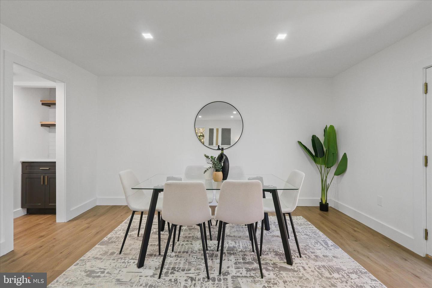 11152 FOREST EDGE DR, RESTON, Virginia 20190, 3 Bedrooms Bedrooms, ,2 BathroomsBathrooms,Residential,For sale,11152 FOREST EDGE DR,VAFX2277364 MLS # VAFX2277364 11152 FOREST EDGE DR, RESTON, Virginia 20190, 3 Bedrooms Bedrooms, ,2 BathroomsBathrooms,Residential,For sale,11152 FOREST EDGE DR,VAFX2277364 MLS # VAFX2277364