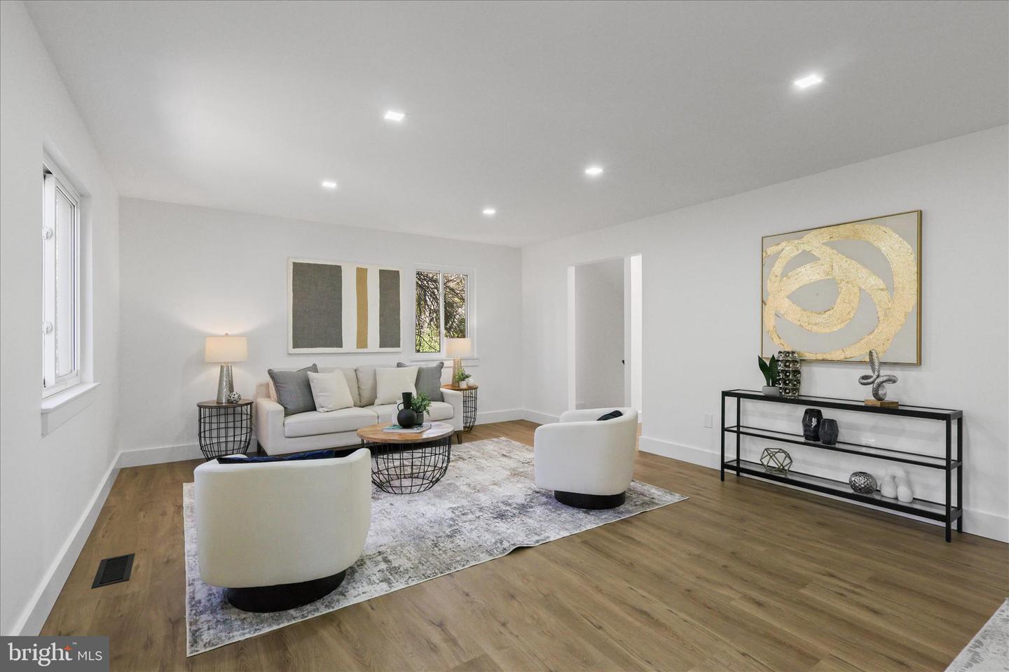 11152 FOREST EDGE DR, RESTON, Virginia 20190, 3 Bedrooms Bedrooms, ,2 BathroomsBathrooms,Residential,For sale,11152 FOREST EDGE DR,VAFX2277364 MLS # VAFX2277364 11152 FOREST EDGE DR, RESTON, Virginia 20190, 3 Bedrooms Bedrooms, ,2 BathroomsBathrooms,Residential,For sale,11152 FOREST EDGE DR,VAFX2277364 MLS # VAFX2277364