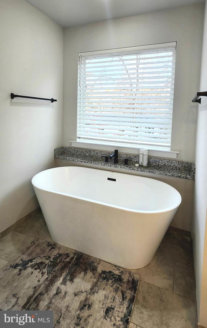 101 INDIAN HILLS RD, LOCUST GROVE, Virginia 22508, 4 Bedrooms Bedrooms, ,2 BathroomsBathrooms,Residential,For sale,101 INDIAN HILLS RD,VAOR2012750 MLS # VAOR2012750