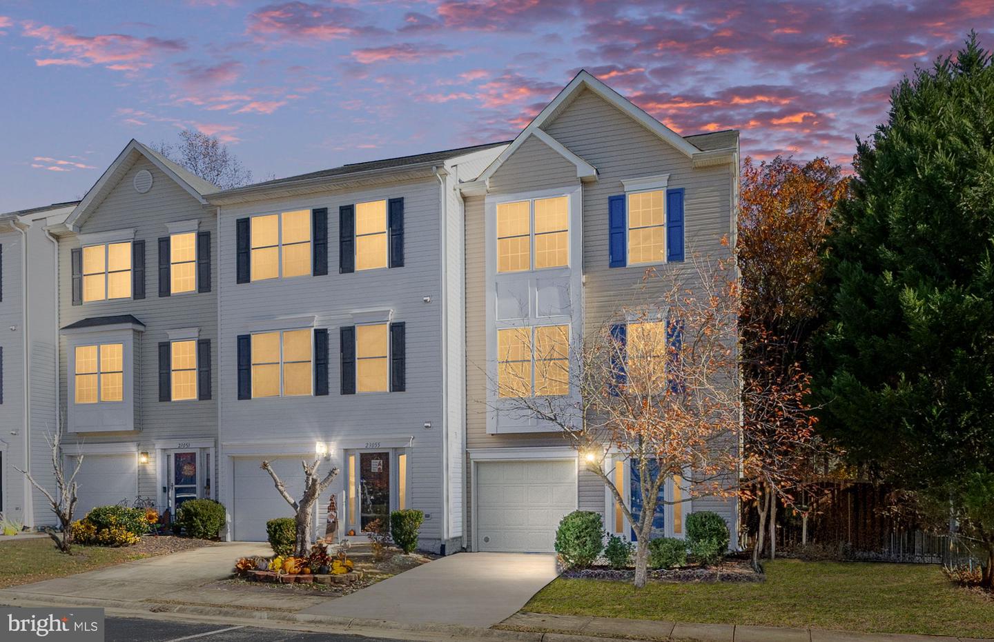 23057 TRIPLE CROWN DR, RUTHER GLEN, Virginia 22546, 3 Bedrooms Bedrooms, 8 Rooms Rooms,2 BathroomsBathrooms,Residential,For sale,23057 TRIPLE CROWN DR,VACV2009094 MLS # VACV2009094