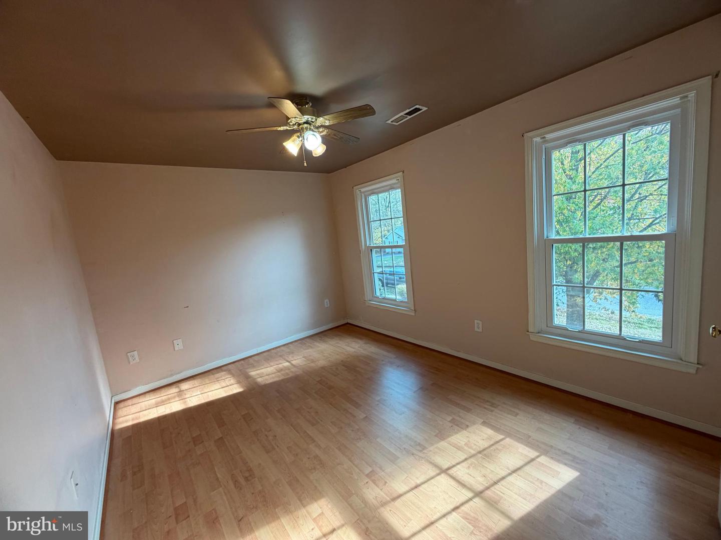 33 BROOKSTONE DR, FREDERICKSBURG, Virginia 22405, 4 Bedrooms Bedrooms, 13 Rooms Rooms,3 BathroomsBathrooms,Residential,For sale,33 BROOKSTONE DR,VAST2044116 MLS # VAST2044116 33 BROOKSTONE DR, FREDERICKSBURG, Virginia 22405, 4 Bedrooms Bedrooms, 13 Rooms Rooms,3 BathroomsBathrooms,Residential,For sale,33 BROOKSTONE DR,VAST2044116 MLS # VAST2044116