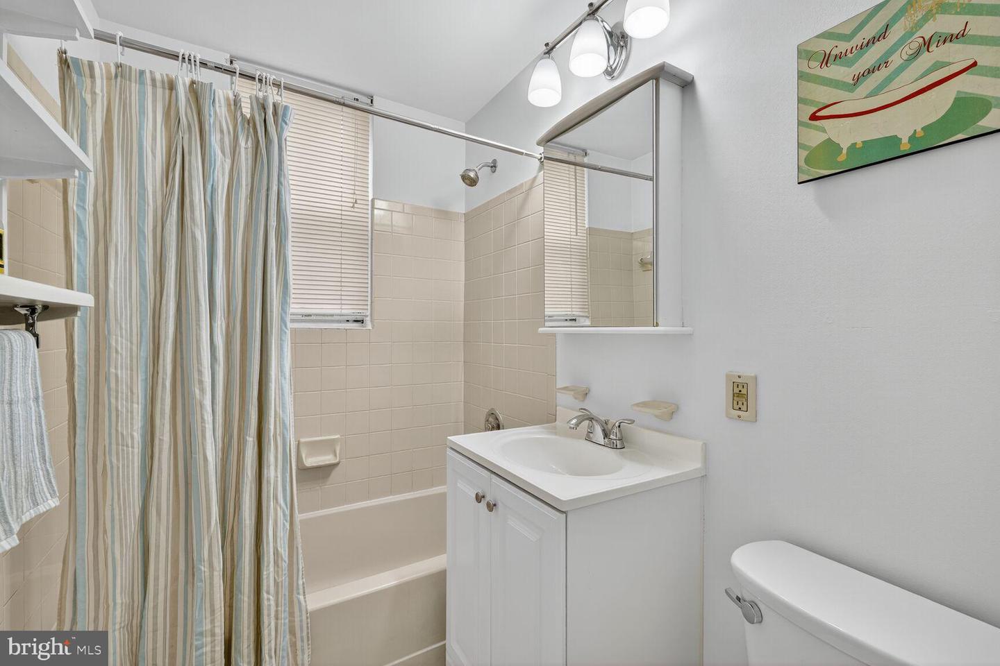 1729 N QUEENS LN N #1-116, ARLINGTON, Virginia 22201, 1 Bedroom Bedrooms, 3 Rooms Rooms,1 BathroomBathrooms,Residential,For sale,1729 N QUEENS LN N #1-116,VAAR2065884 MLS # VAAR2065884 1729 N QUEENS LN N #1-116, ARLINGTON, Virginia 22201, 1 Bedroom Bedrooms, 3 Rooms Rooms,1 BathroomBathrooms,Residential,For sale,1729 N QUEENS LN N #1-116,VAAR2065884 MLS # VAAR2065884