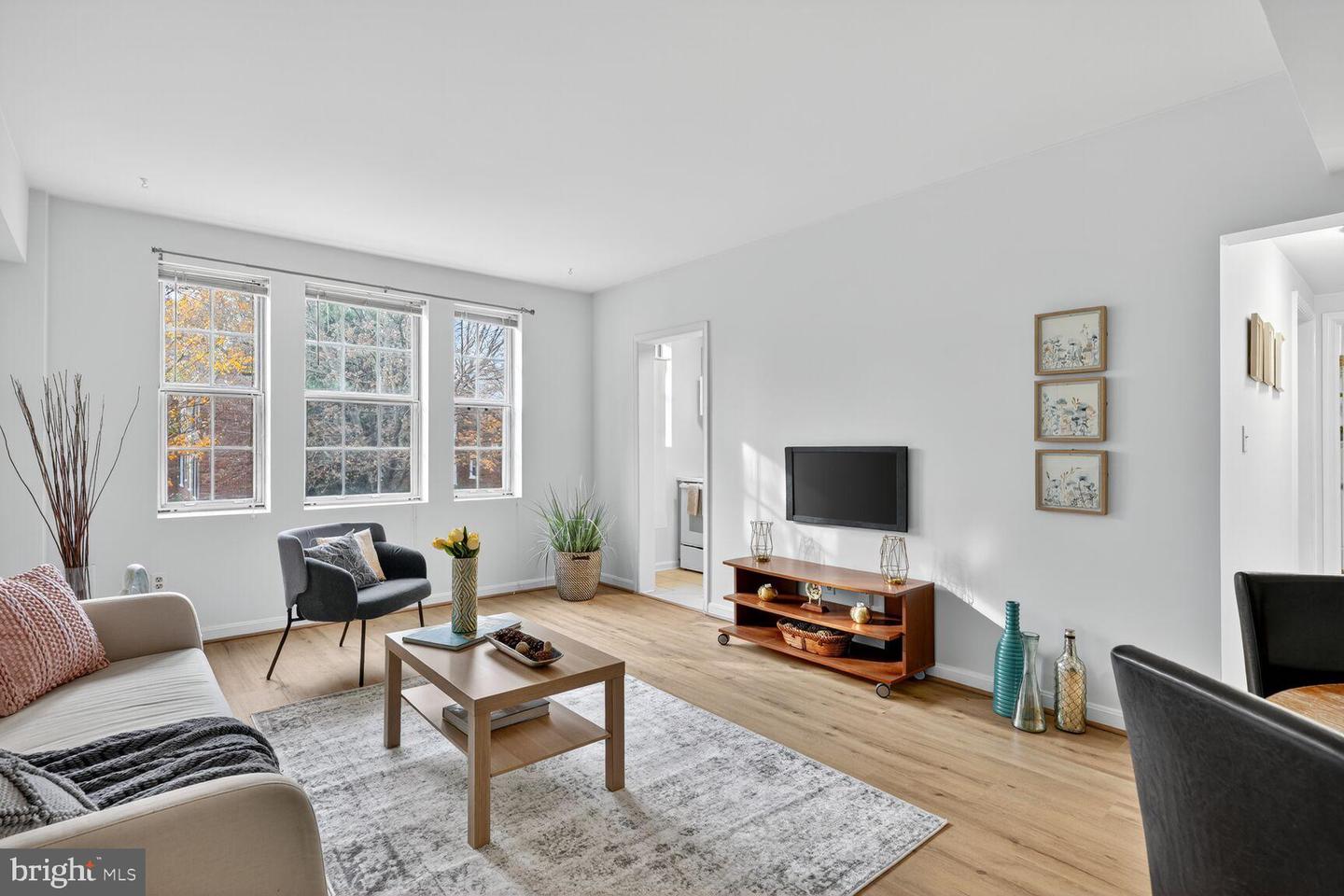 1729 N QUEENS LN N #1-116, ARLINGTON, Virginia 22201, 1 Bedroom Bedrooms, 3 Rooms Rooms,1 BathroomBathrooms,Residential,For sale,1729 N QUEENS LN N #1-116,VAAR2065884 MLS # VAAR2065884 1729 N QUEENS LN N #1-116, ARLINGTON, Virginia 22201, 1 Bedroom Bedrooms, 3 Rooms Rooms,1 BathroomBathrooms,Residential,For sale,1729 N QUEENS LN N #1-116,VAAR2065884 MLS # VAAR2065884