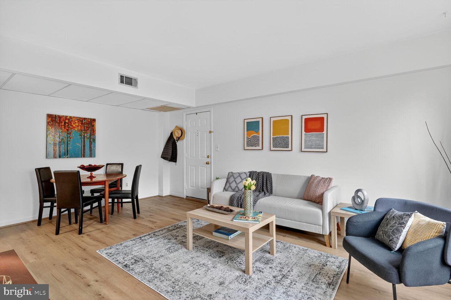 1729 N QUEENS LN N #1-116, ARLINGTON, Virginia 22201, 1 Bedroom Bedrooms, 3 Rooms Rooms,1 BathroomBathrooms,Residential,For sale,1729 N QUEENS LN N #1-116,VAAR2065884 MLS # VAAR2065884 1729 N QUEENS LN N #1-116, ARLINGTON, Virginia 22201, 1 Bedroom Bedrooms, 3 Rooms Rooms,1 BathroomBathrooms,Residential,For sale,1729 N QUEENS LN N #1-116,VAAR2065884 MLS # VAAR2065884