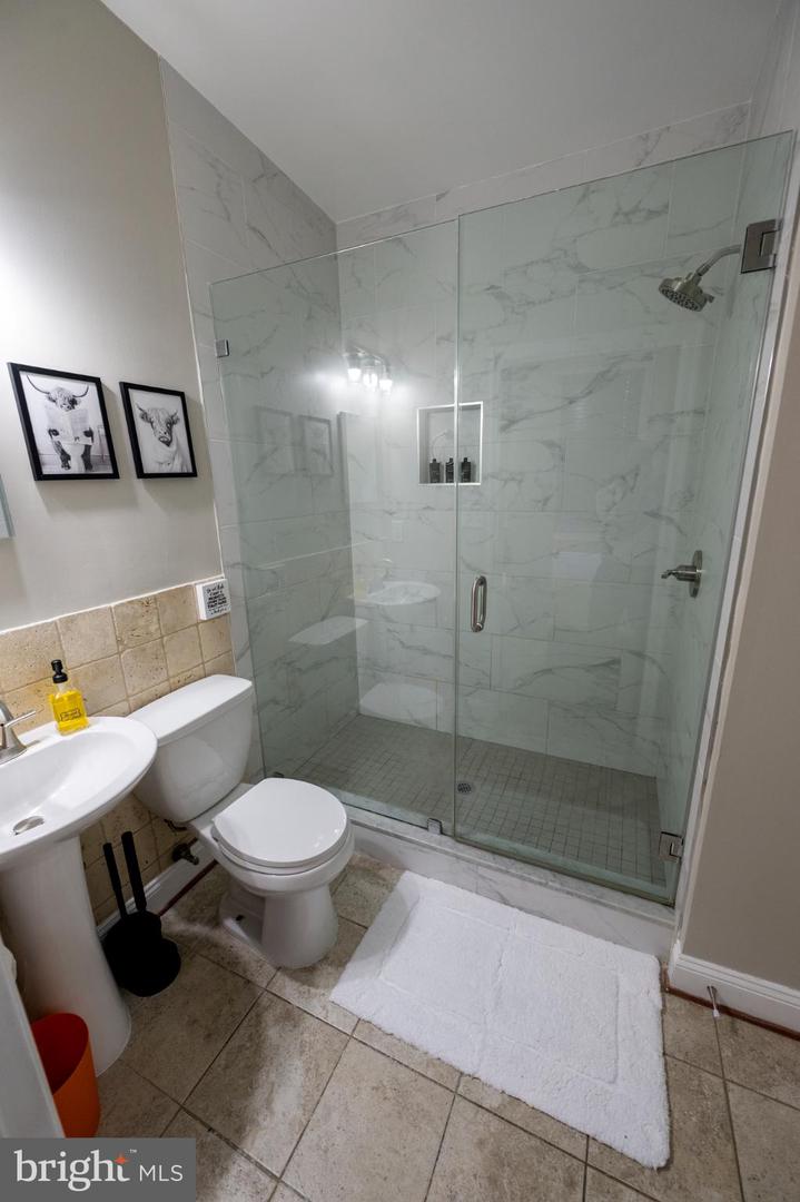 908 13TH ST NE, WASHINGTON, District Of Columbia 20002, 3 Bedrooms Bedrooms, 11 Rooms Rooms,2 BathroomsBathrooms,Residential,For sale,908 13TH ST NE,DCDC2231094 MLS # DCDC2231094