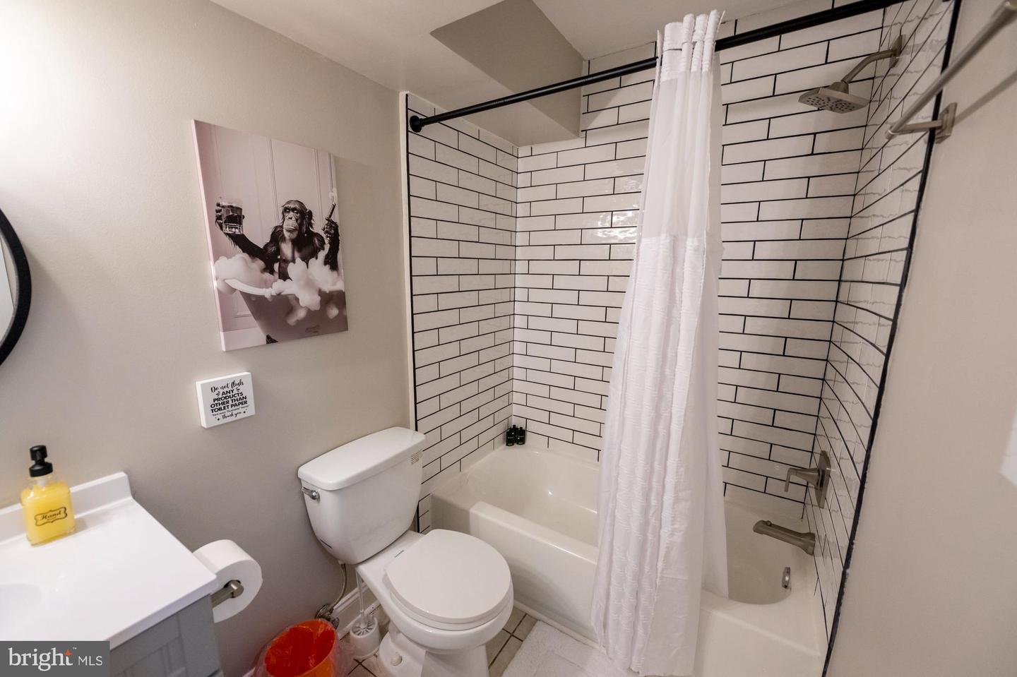 908 13TH ST NE, WASHINGTON, District Of Columbia 20002, 3 Bedrooms Bedrooms, 11 Rooms Rooms,2 BathroomsBathrooms,Residential,For sale,908 13TH ST NE,DCDC2231094 MLS # DCDC2231094