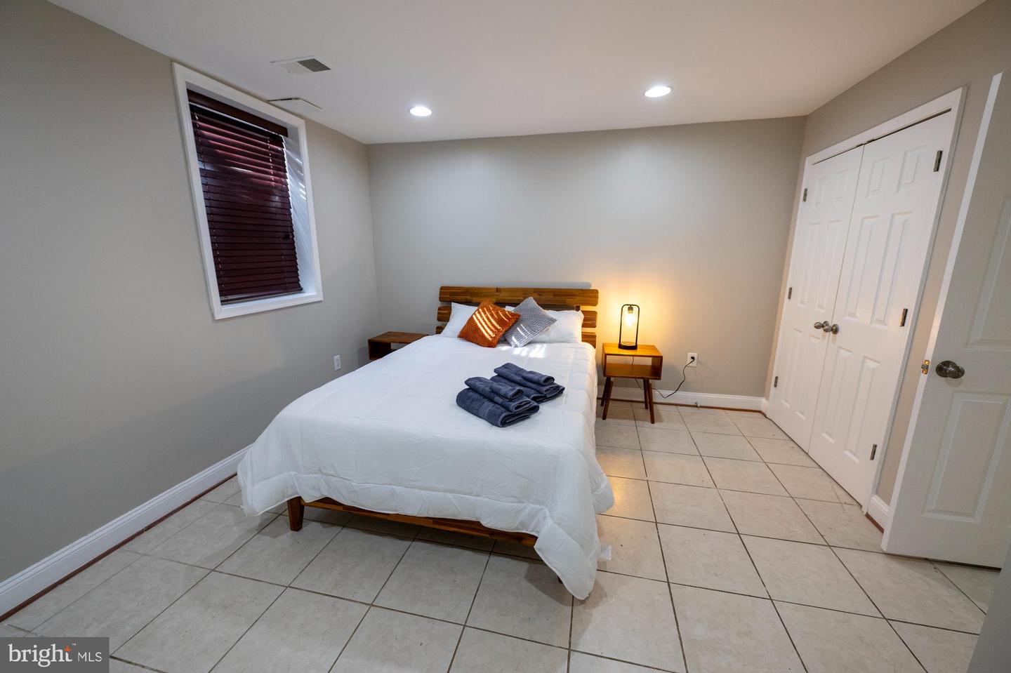 908 13TH ST NE, WASHINGTON, District Of Columbia 20002, 3 Bedrooms Bedrooms, 11 Rooms Rooms,2 BathroomsBathrooms,Residential,For sale,908 13TH ST NE,DCDC2231094 MLS # DCDC2231094