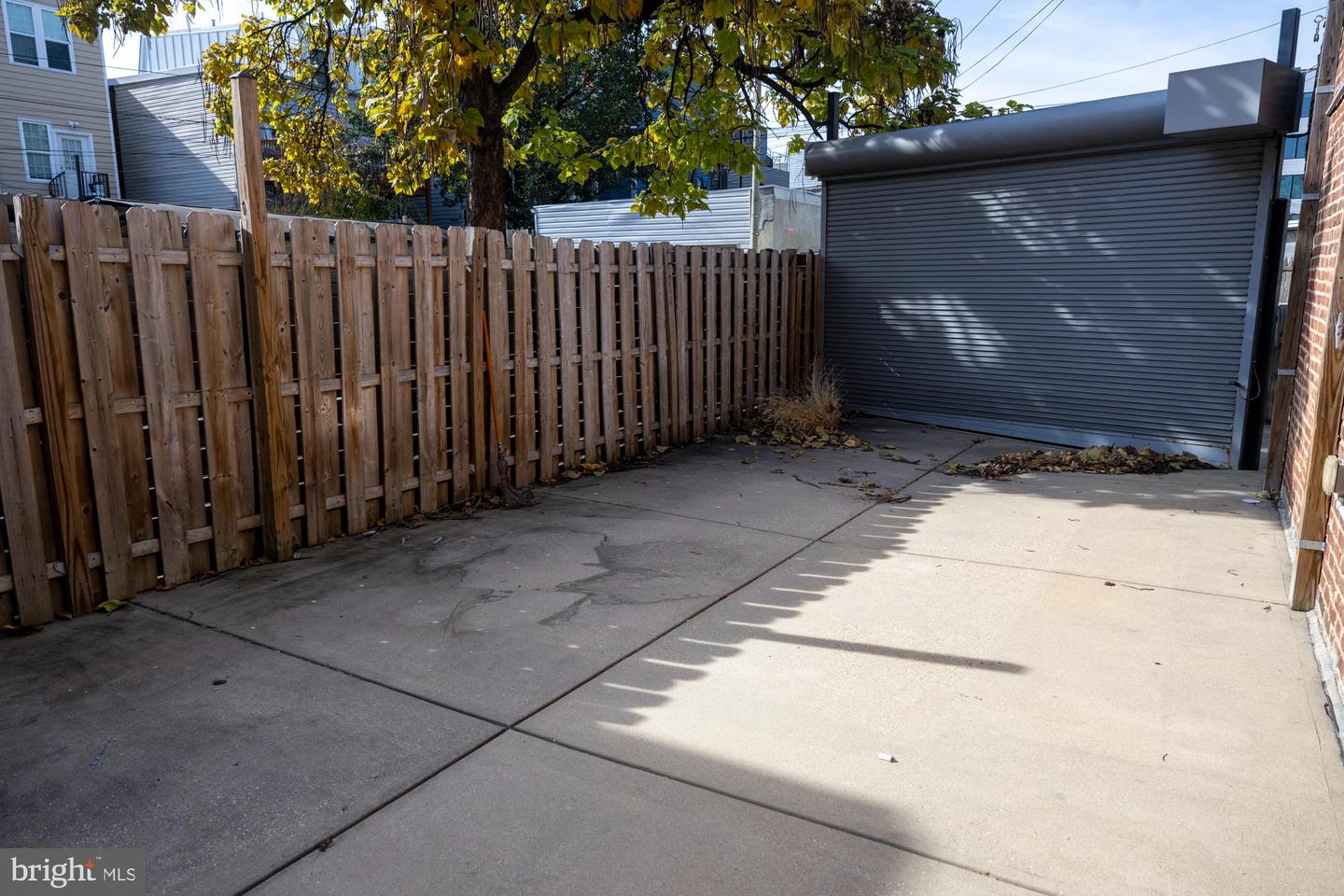 908 13TH ST NE, WASHINGTON, District Of Columbia 20002, 3 Bedrooms Bedrooms, 11 Rooms Rooms,2 BathroomsBathrooms,Residential,For sale,908 13TH ST NE,DCDC2231094 MLS # DCDC2231094