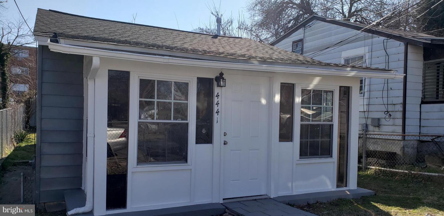 4441 A ST SE, WASHINGTON, District Of Columbia 20019, 3 Bedrooms Bedrooms, ,1 BathroomBathrooms,Residential,For sale,4441 A ST SE,DCDC2172494 MLS # DCDC2172494