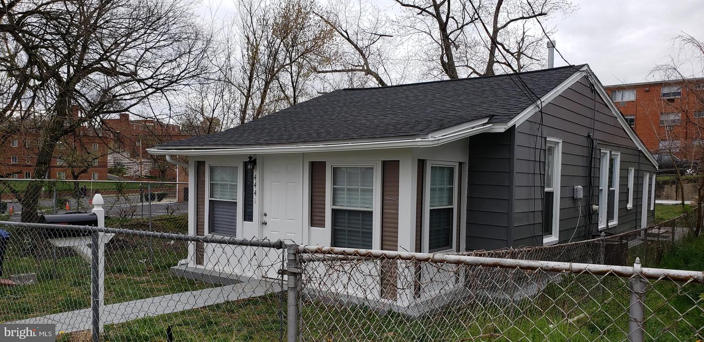 4441 A ST SE, WASHINGTON, District Of Columbia 20019, 3 Bedrooms Bedrooms, ,1 BathroomBathrooms,Residential,For sale,4441 A ST SE,DCDC2172494 MLS # DCDC2172494