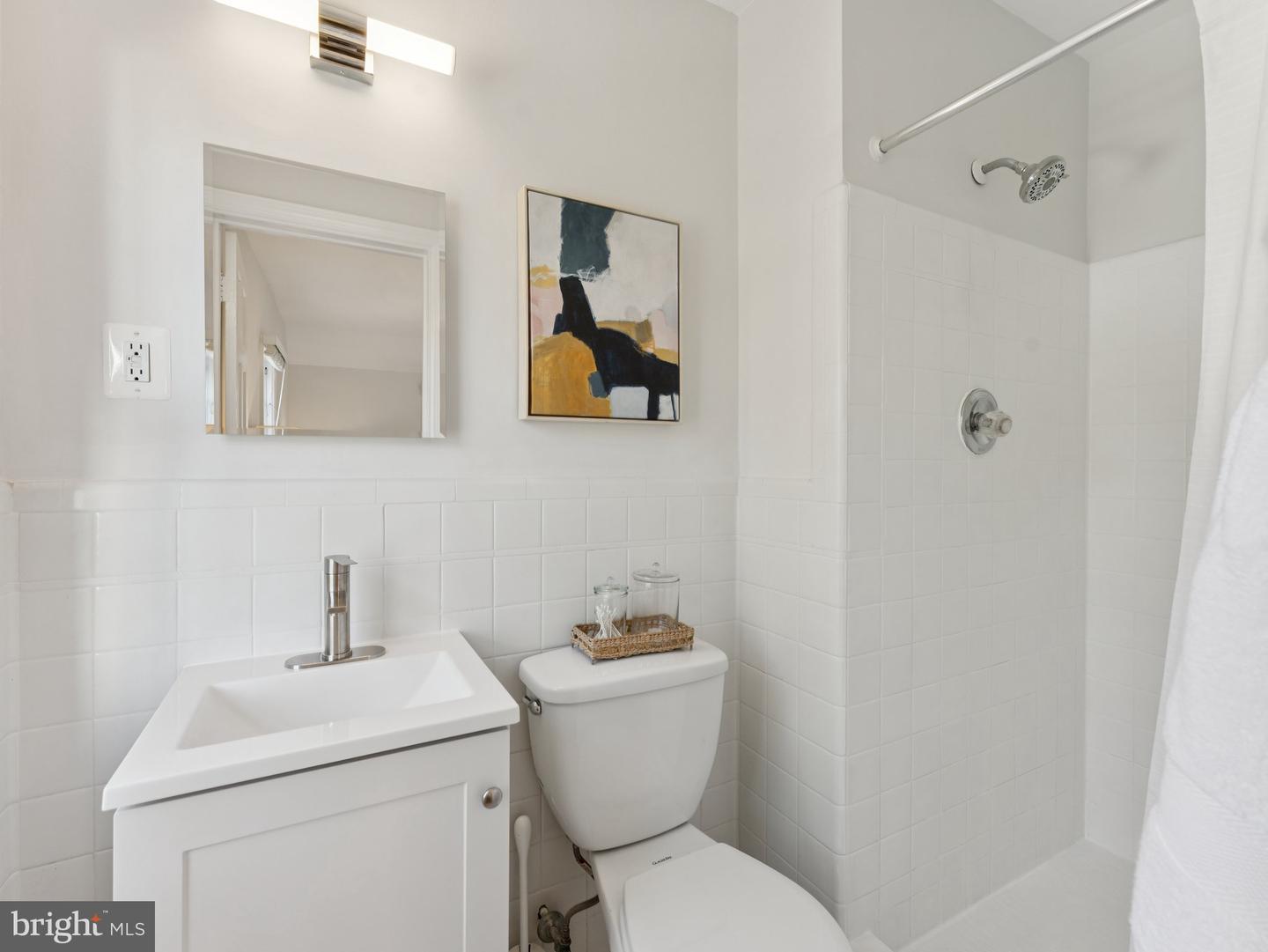 4821 45TH ST NW, WASHINGTON, District Of Columbia 20016, 3 Bedrooms Bedrooms, ,2 BathroomsBathrooms,Residential,For sale,4821 45TH ST NW,DCDC2211630 MLS # DCDC2211630