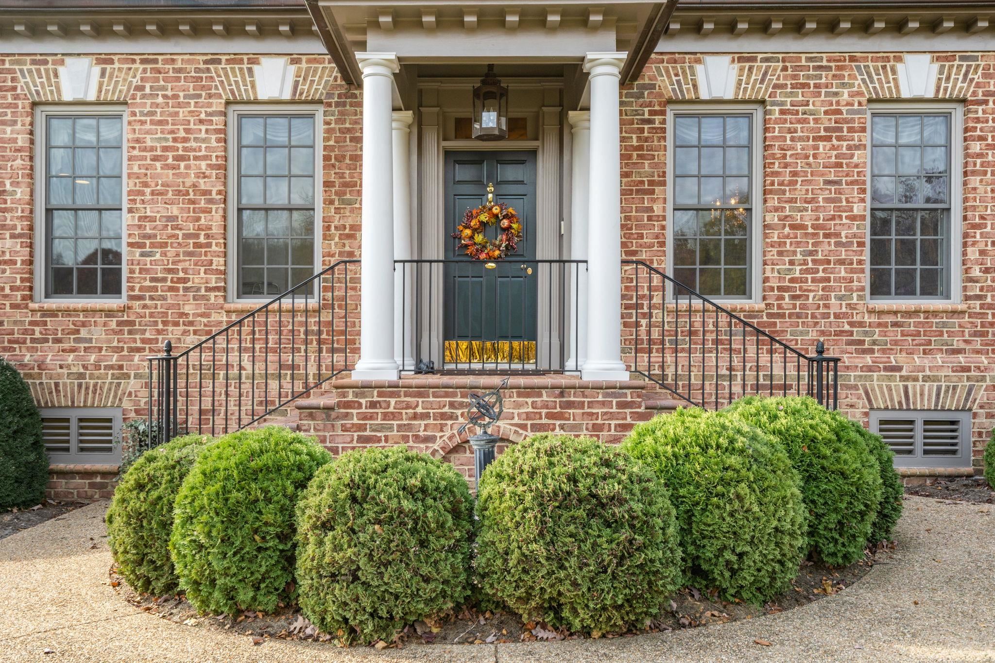 202 KINGS SQ, STAUNTON, Virginia 24401, 4 Bedrooms Bedrooms, ,3 BathroomsBathrooms,Residential,202 KINGS SQ,670910 MLS # 670910 202 KINGS SQ, STAUNTON, Virginia 24401, 4 Bedrooms Bedrooms, ,3 BathroomsBathrooms,Residential,202 KINGS SQ,670910 MLS # 670910