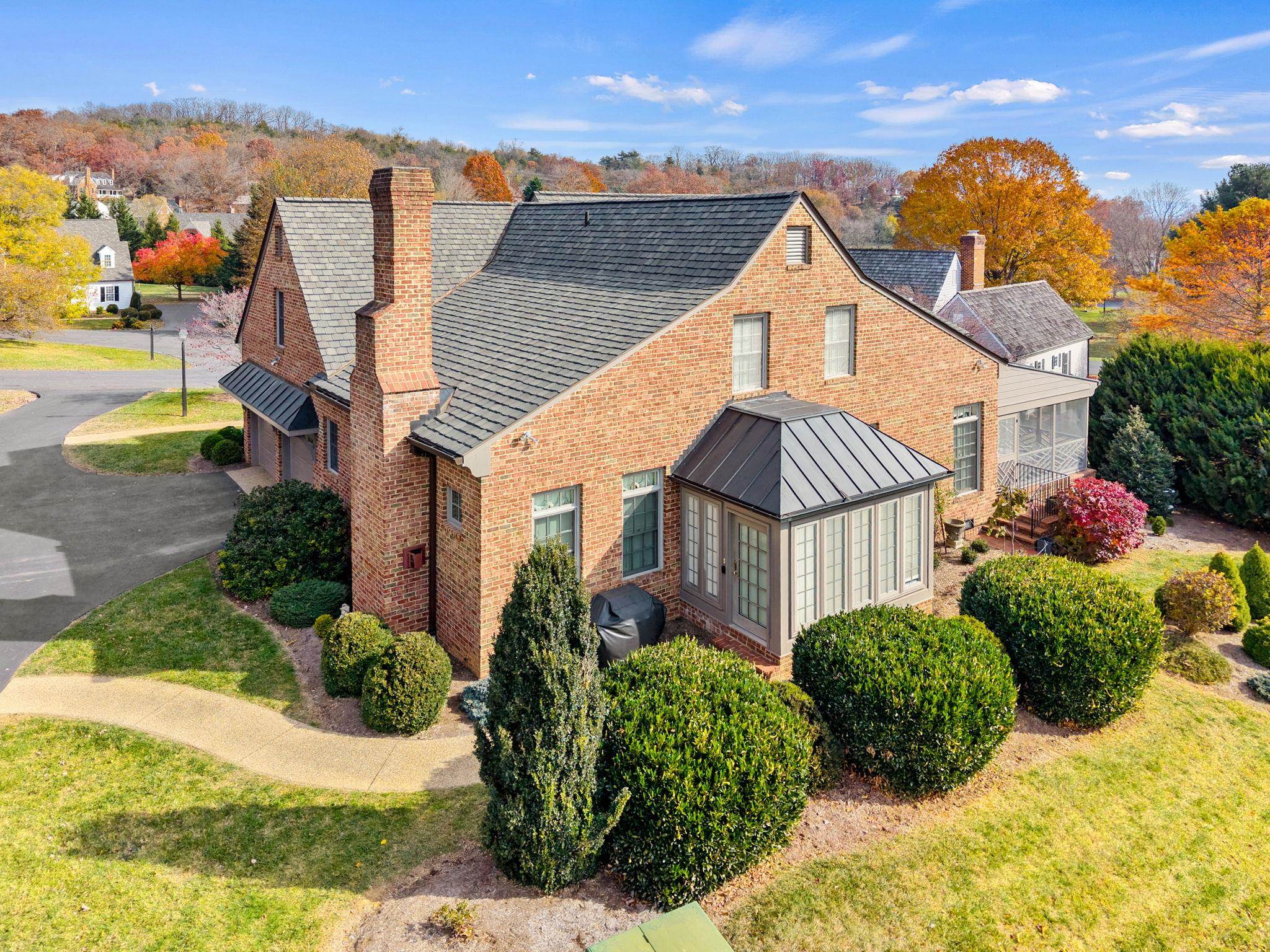 202 KINGS SQ, STAUNTON, Virginia 24401, 4 Bedrooms Bedrooms, ,3 BathroomsBathrooms,Residential,202 KINGS SQ,670910 MLS # 670910 202 KINGS SQ, STAUNTON, Virginia 24401, 4 Bedrooms Bedrooms, ,3 BathroomsBathrooms,Residential,202 KINGS SQ,670910 MLS # 670910