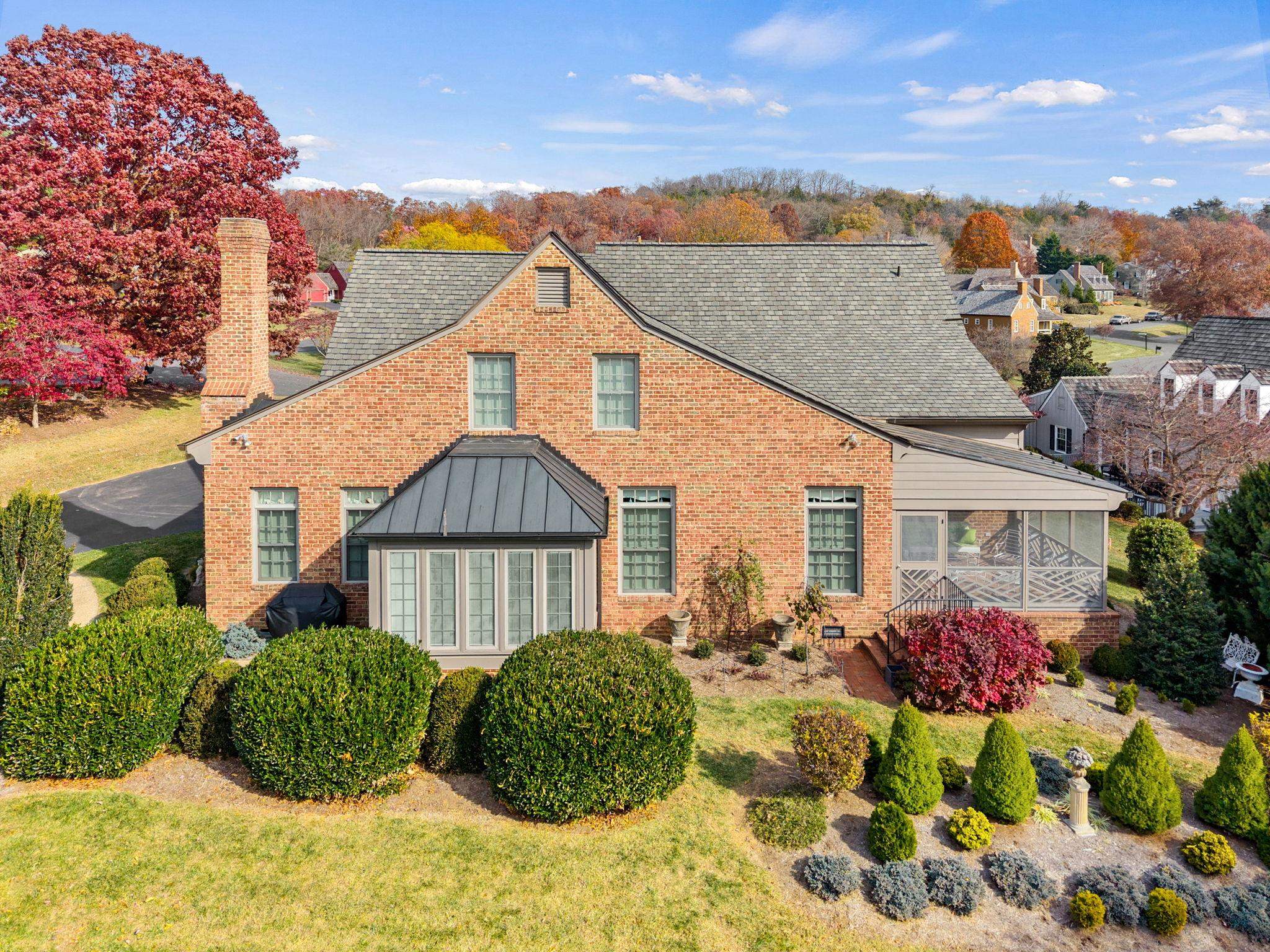 202 KINGS SQ, STAUNTON, Virginia 24401, 4 Bedrooms Bedrooms, ,3 BathroomsBathrooms,Residential,202 KINGS SQ,670910 MLS # 670910 202 KINGS SQ, STAUNTON, Virginia 24401, 4 Bedrooms Bedrooms, ,3 BathroomsBathrooms,Residential,202 KINGS SQ,670910 MLS # 670910