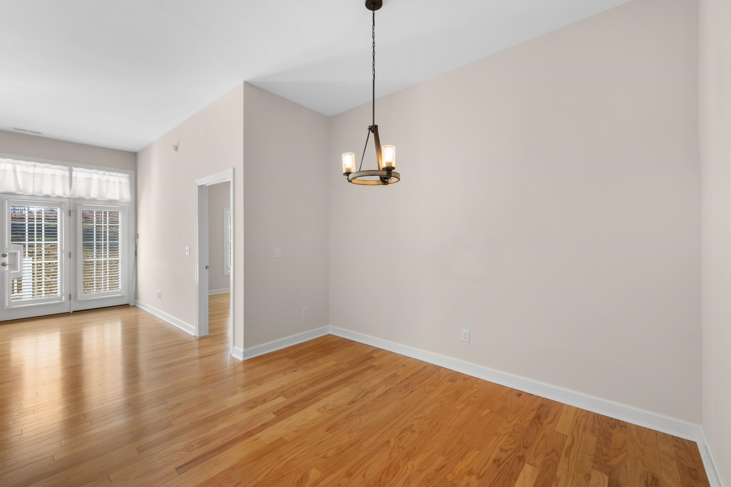 1212 STOCKER ST, STAUNTON, Virginia 24401, 3 Bedrooms Bedrooms, ,2 BathroomsBathrooms,Residential,1212 STOCKER ST,670912 MLS # 670912