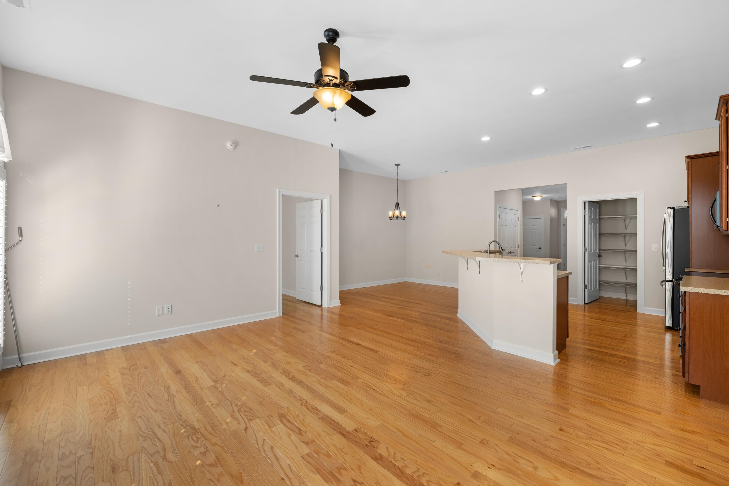 1212 STOCKER ST, STAUNTON, Virginia 24401, 3 Bedrooms Bedrooms, ,2 BathroomsBathrooms,Residential,1212 STOCKER ST,670912 MLS # 670912