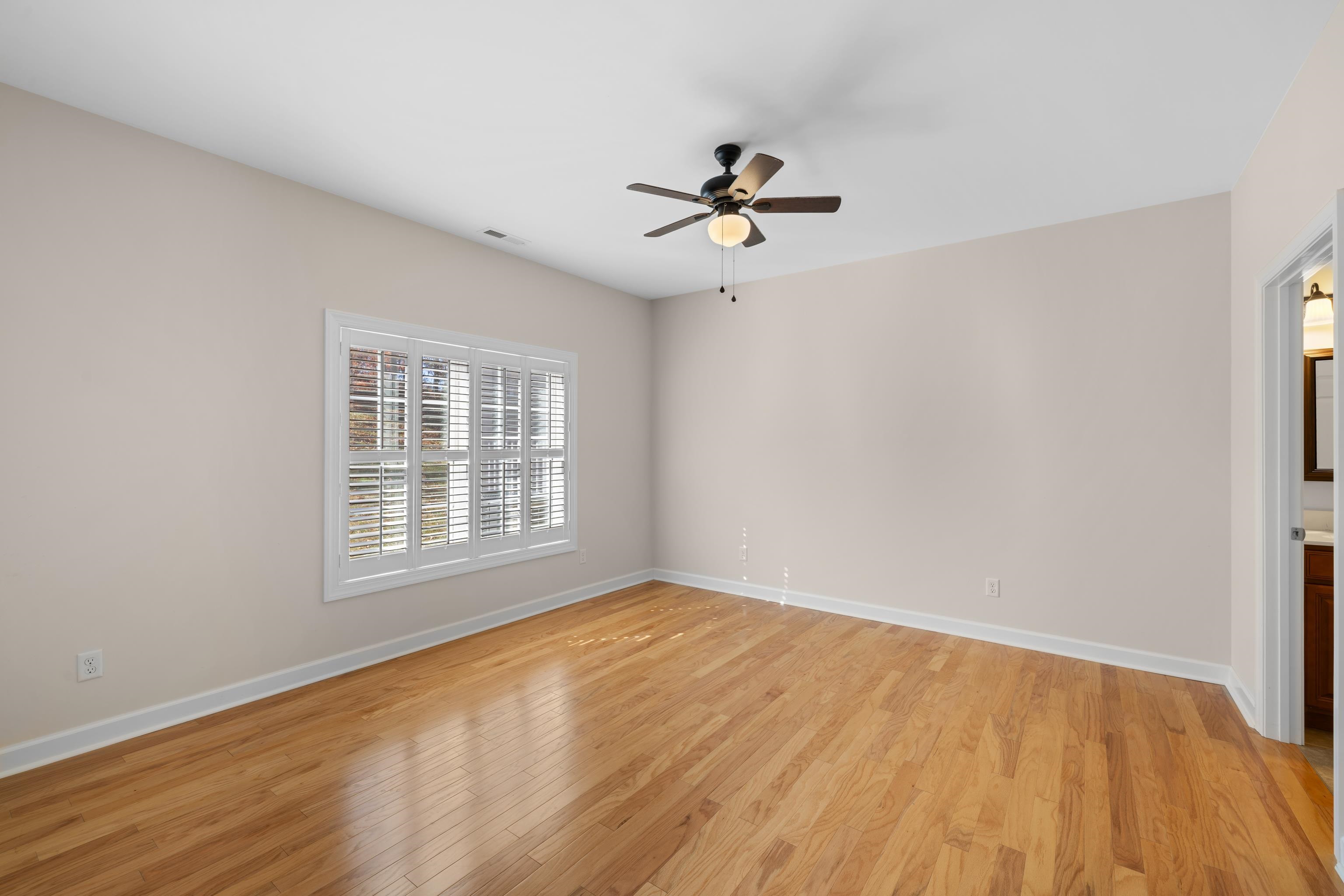 1212 STOCKER ST, STAUNTON, Virginia 24401, 3 Bedrooms Bedrooms, ,2 BathroomsBathrooms,Residential,1212 STOCKER ST,670912 MLS # 670912