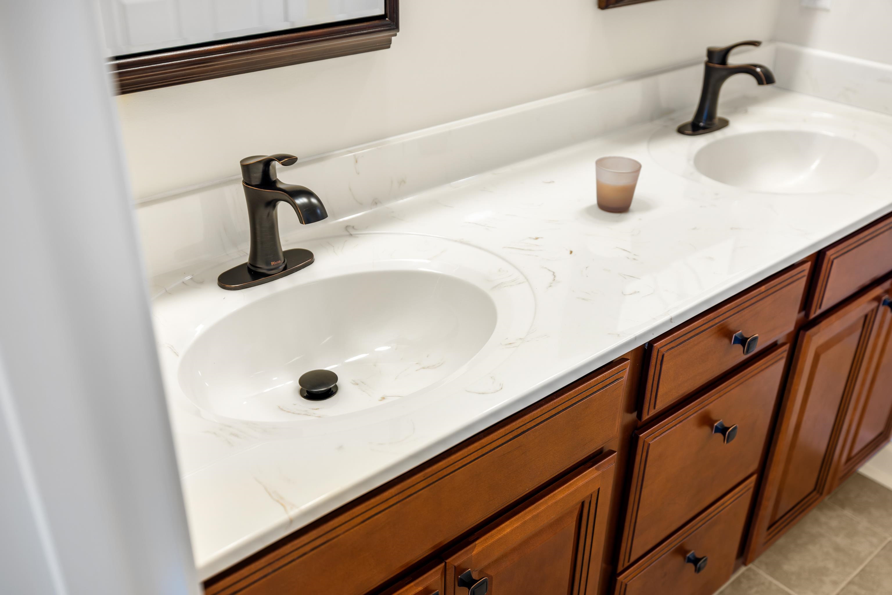 1212 STOCKER ST, STAUNTON, Virginia 24401, 3 Bedrooms Bedrooms, ,2 BathroomsBathrooms,Residential,1212 STOCKER ST,670912 MLS # 670912