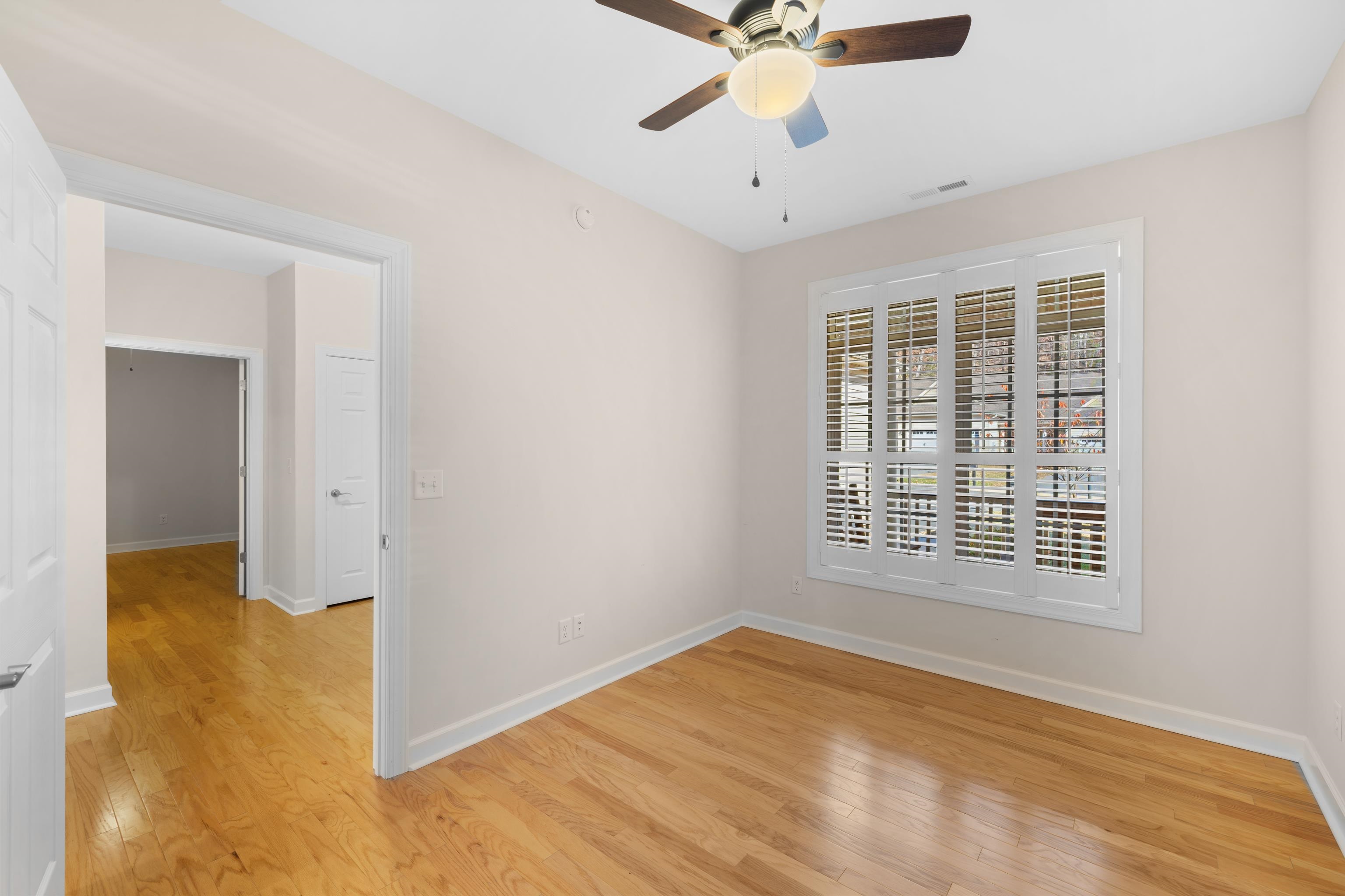 1212 STOCKER ST, STAUNTON, Virginia 24401, 3 Bedrooms Bedrooms, ,2 BathroomsBathrooms,Residential,1212 STOCKER ST,670912 MLS # 670912