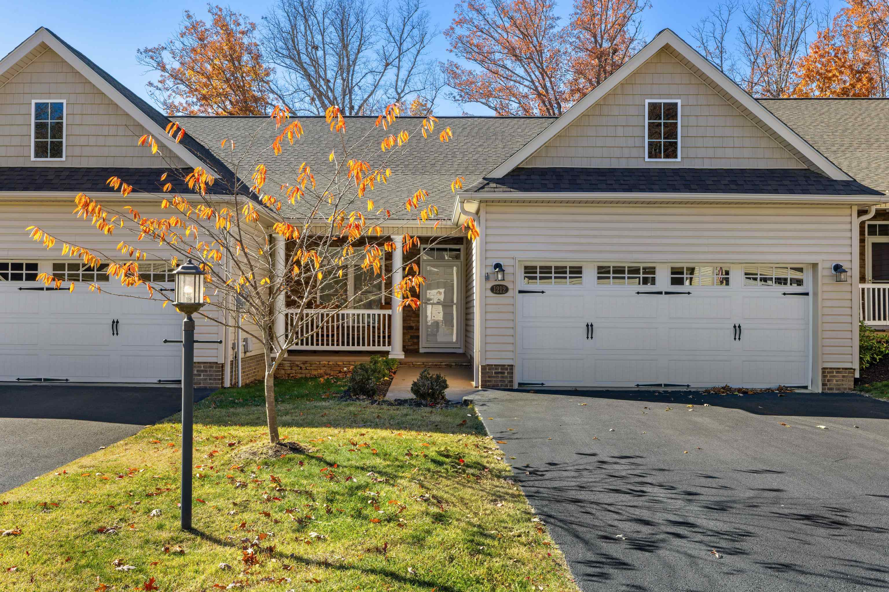 1212 STOCKER ST, STAUNTON, Virginia 24401, 3 Bedrooms Bedrooms, ,2 BathroomsBathrooms,Residential,1212 STOCKER ST,670912 MLS # 670912