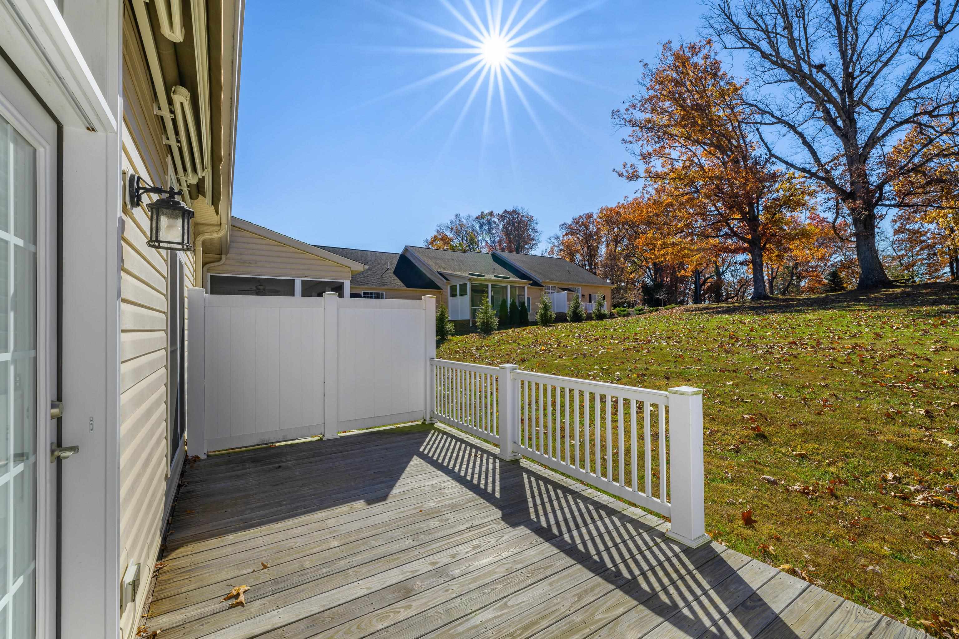 1212 STOCKER ST, STAUNTON, Virginia 24401, 3 Bedrooms Bedrooms, ,2 BathroomsBathrooms,Residential,1212 STOCKER ST,670912 MLS # 670912