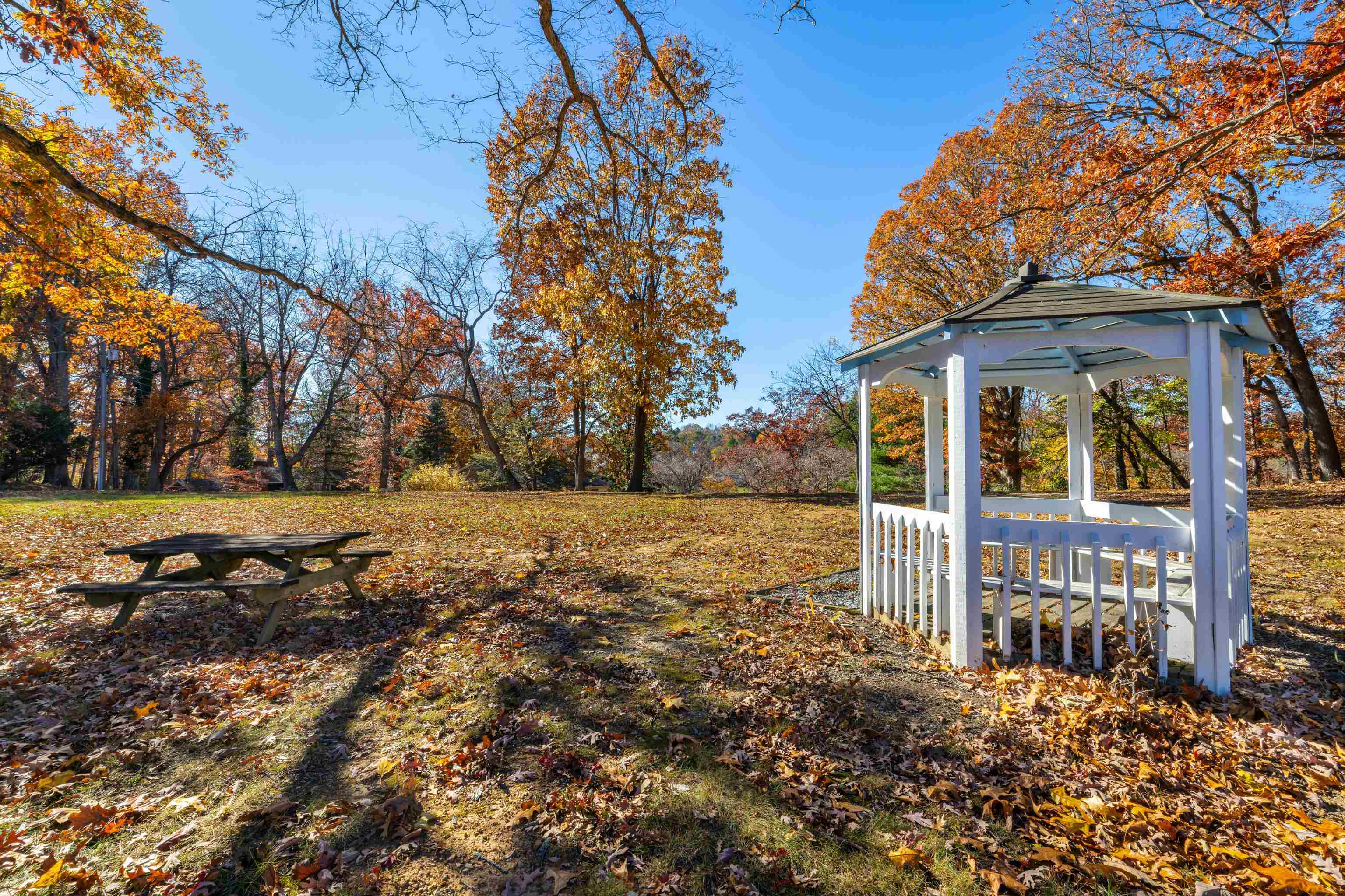 1212 STOCKER ST, STAUNTON, Virginia 24401, 3 Bedrooms Bedrooms, ,2 BathroomsBathrooms,Residential,1212 STOCKER ST,670912 MLS # 670912