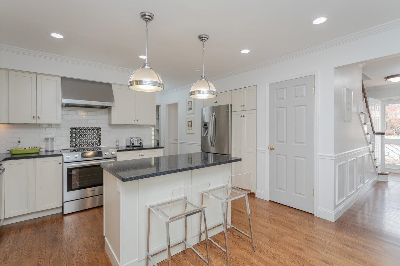 4216 COUNTRYSIDE DR, BRIDGEWATER, Virginia 22812, 3 Bedrooms Bedrooms, ,1 BathroomBathrooms,Residential,4216 COUNTRYSIDE DR,670913 MLS # 670913