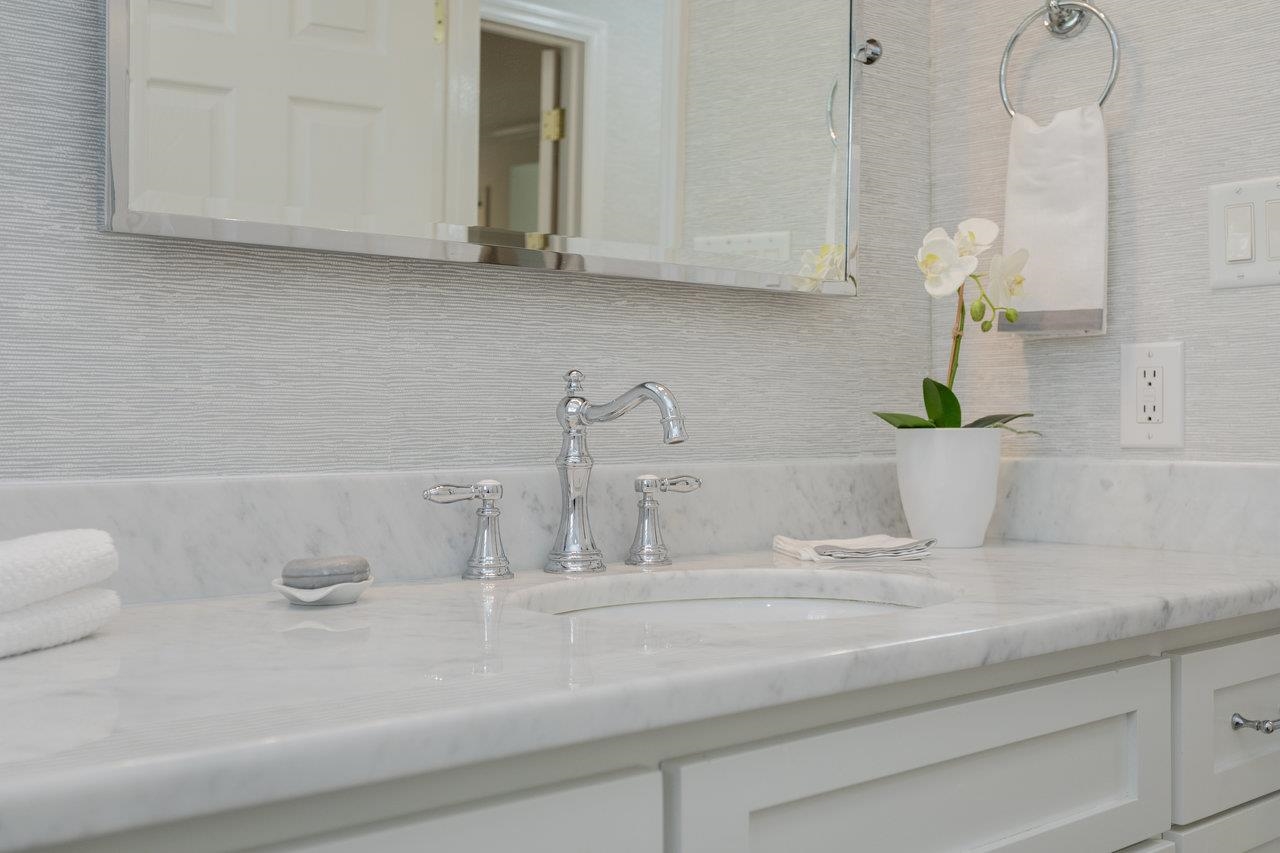 4216 COUNTRYSIDE DR, BRIDGEWATER, Virginia 22812, 3 Bedrooms Bedrooms, ,1 BathroomBathrooms,Residential,4216 COUNTRYSIDE DR,670913 MLS # 670913