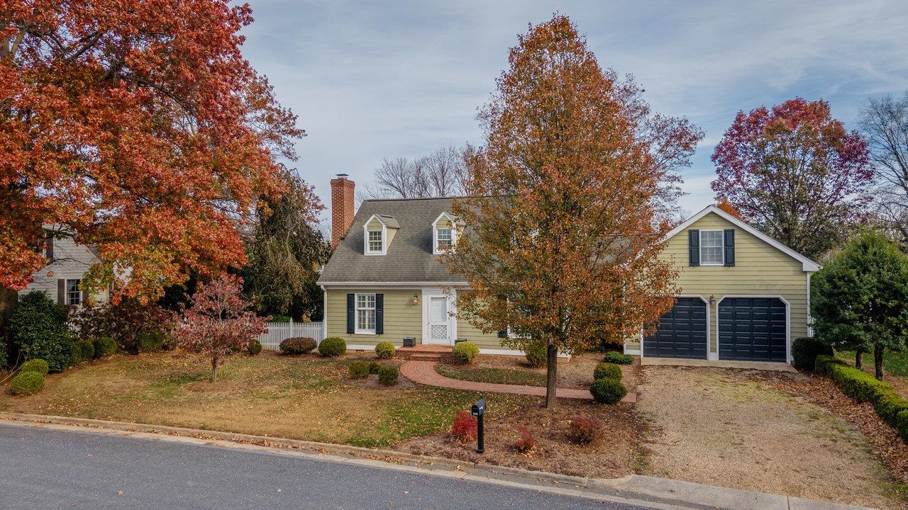 4216 COUNTRYSIDE DR, BRIDGEWATER, Virginia 22812, 3 Bedrooms Bedrooms, ,1 BathroomBathrooms,Residential,4216 COUNTRYSIDE DR,670913 MLS # 670913